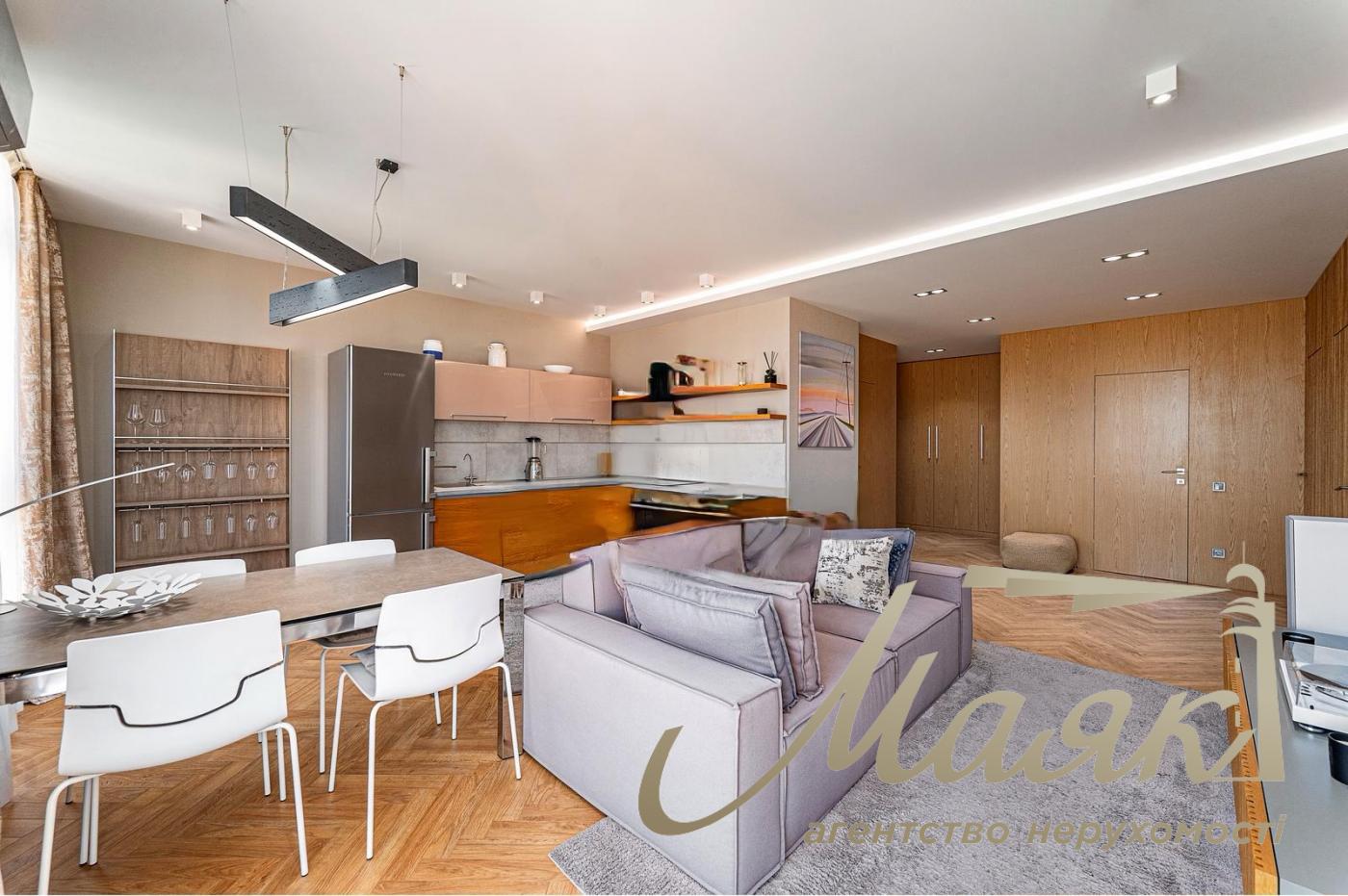 Продажа стильной 3-комнатной квартиры 83м2 на ул. Предславинская, 53, Киев (Печерский район). Панорамные виды.