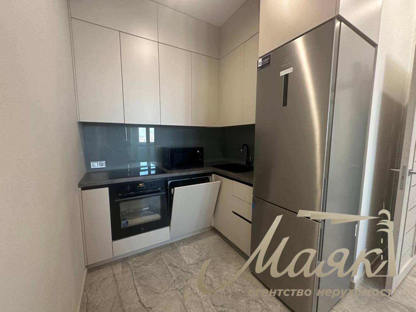 Rent 1 room apartment in Residential Complex Manhattan City, avenue.Bereysteisky 11, Polytechnicheskiy Institute.