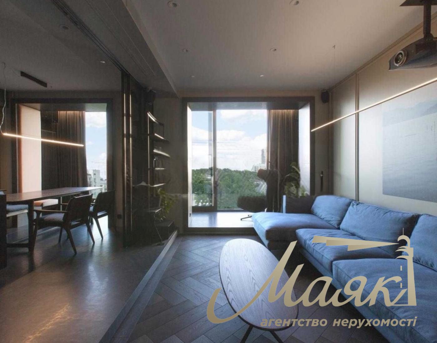 Продажа 2-комнатной квартиры 100 м², Виноградный пер., 4, Липки, Киев