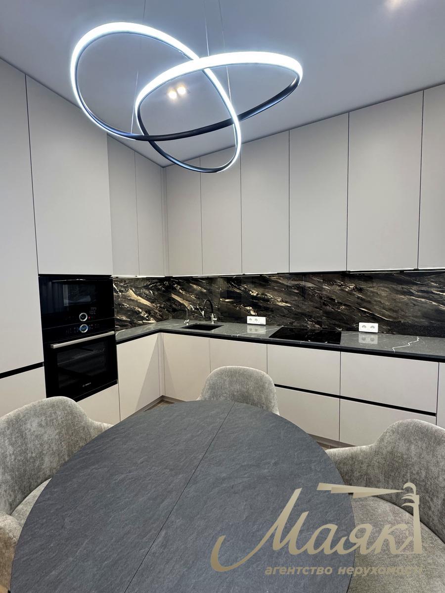 Аренда 3х-комнатной квартиры в ЖК «Новопечерские Липки»  ул. Андрея Верхогляда/Драгомирова 15Б, Печерский район.