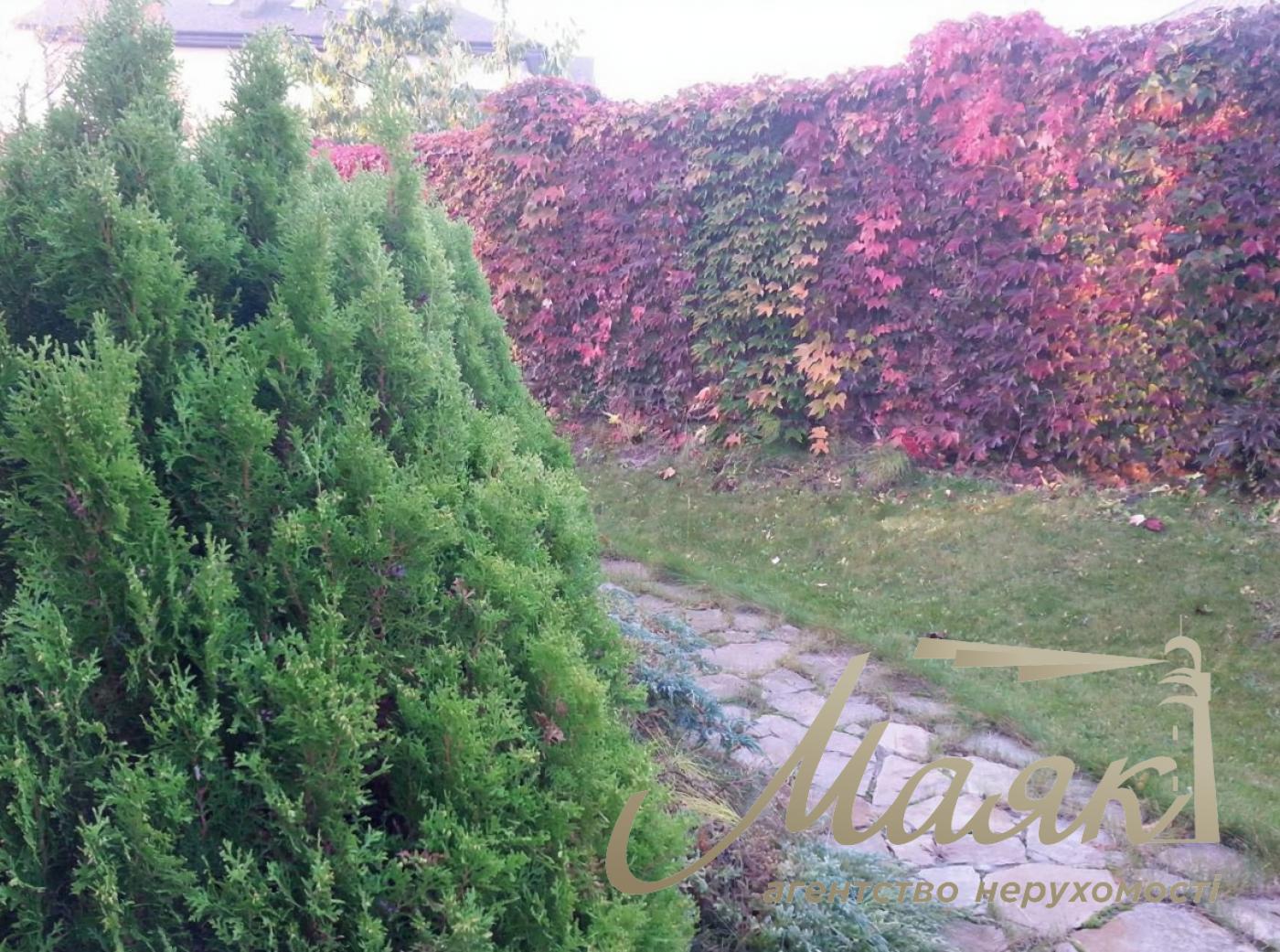 Продаж будинку Лісники 550м2, продаж будинку зі сховищем