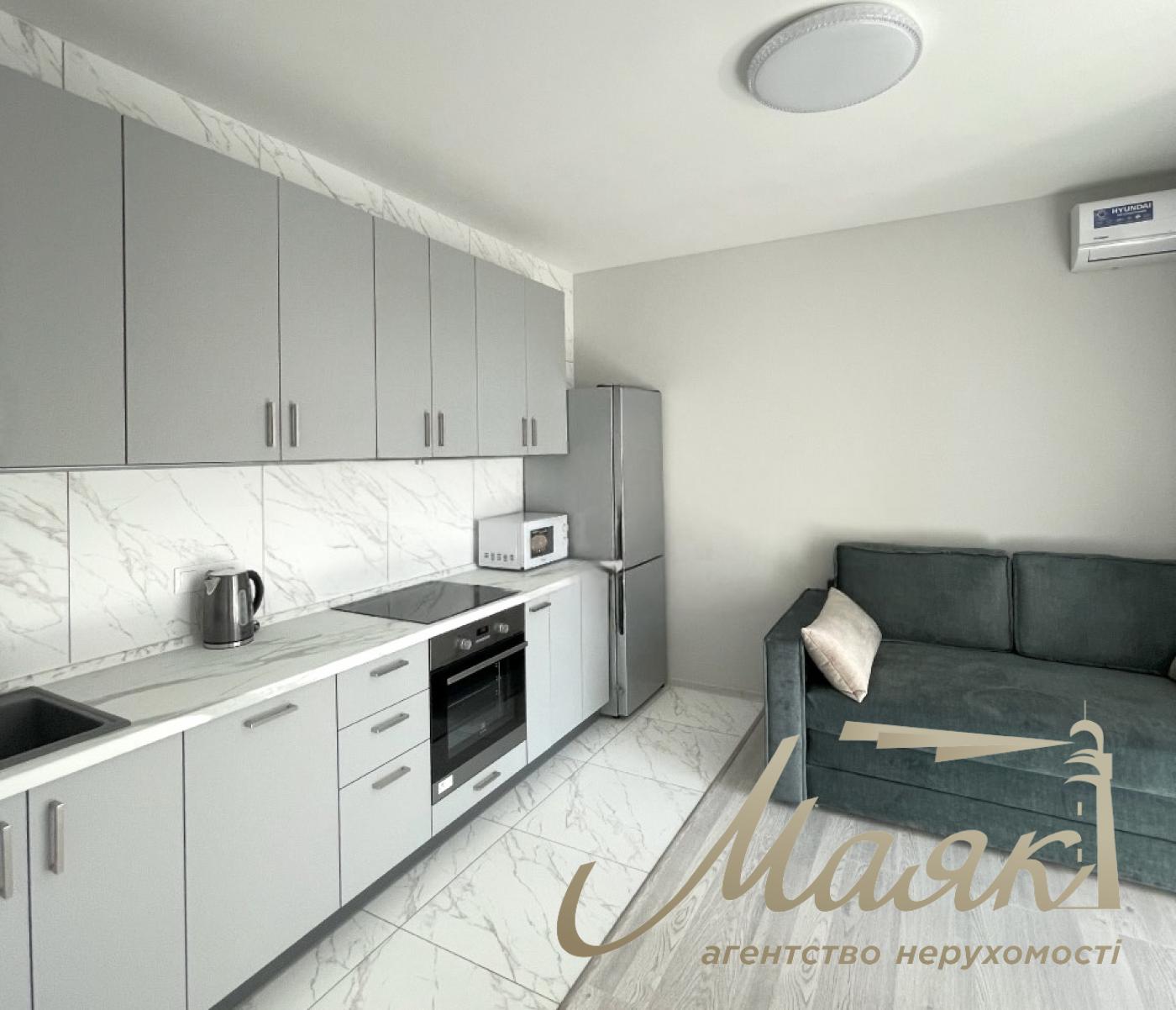 Rent of 1-room apartment in residential complex "Respublika". Goloseevsky district.