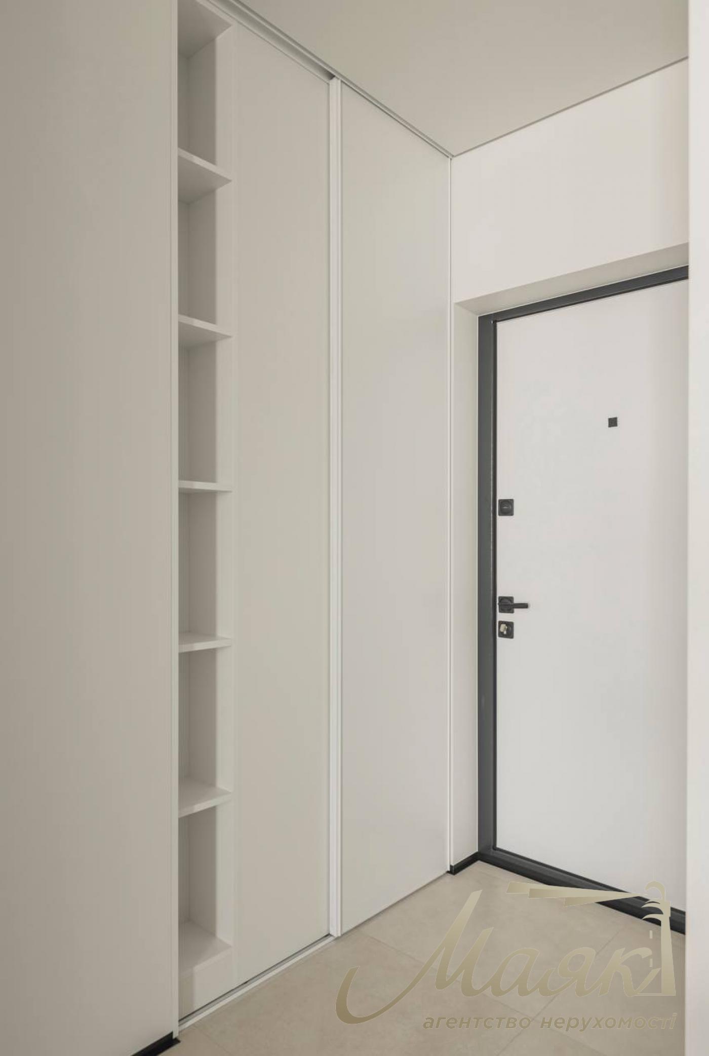 Rent 1-bedroom apartment in Fine Town Residential Complex, Salutnaya Street 2