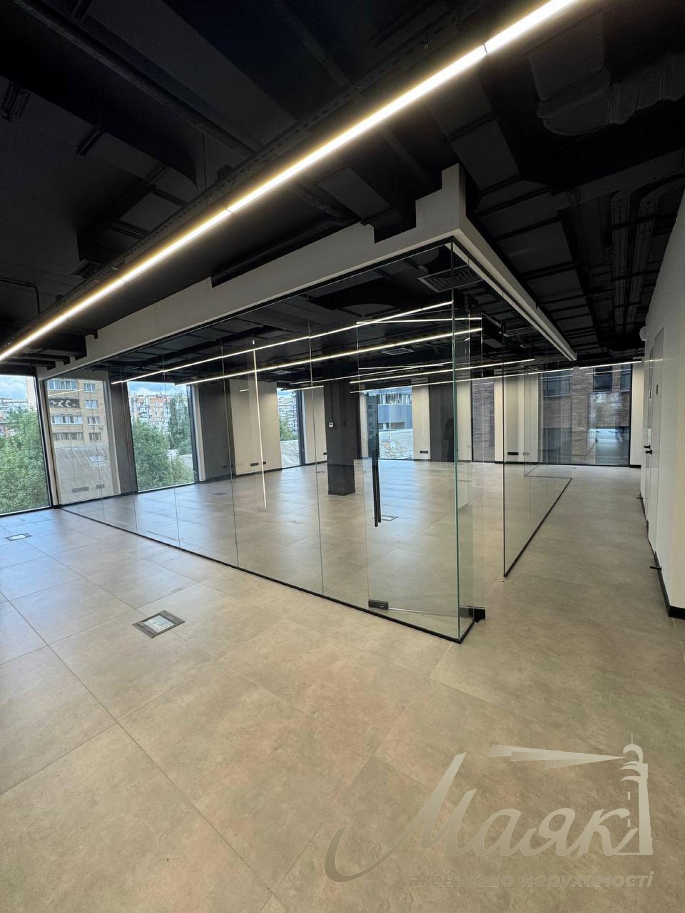 Office for rent 740m2 in BC G Park, Krasilovskaya 9, Goloseevskaya