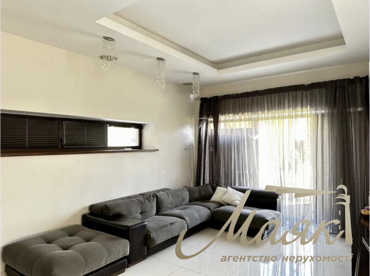 Аренда 2-х этажного дома 321м2 + гостевой дом, Остров Водников, Голосеевский район