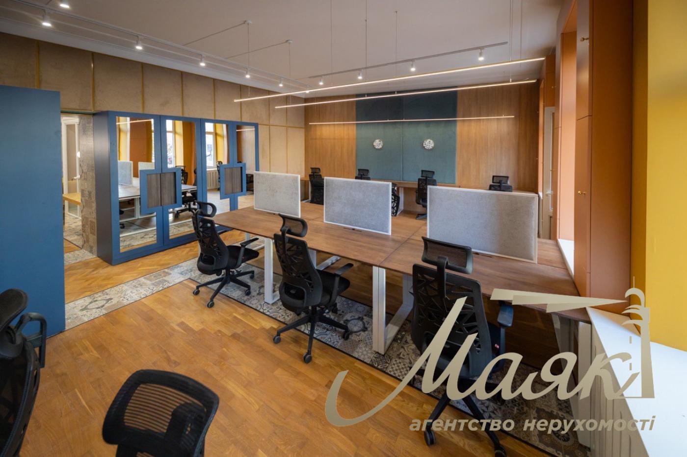Оренда мебльованого офісу 110 кв.м. на вул Володимирська 92