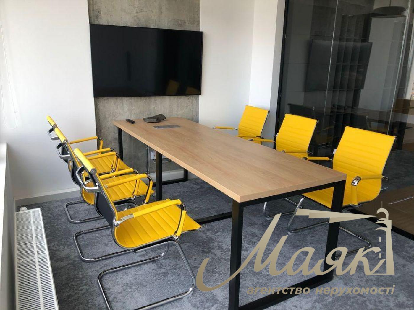 Office for rent 133 sq.m. in Residential Complex Carnegie Tower, Pecherskiy r-n.