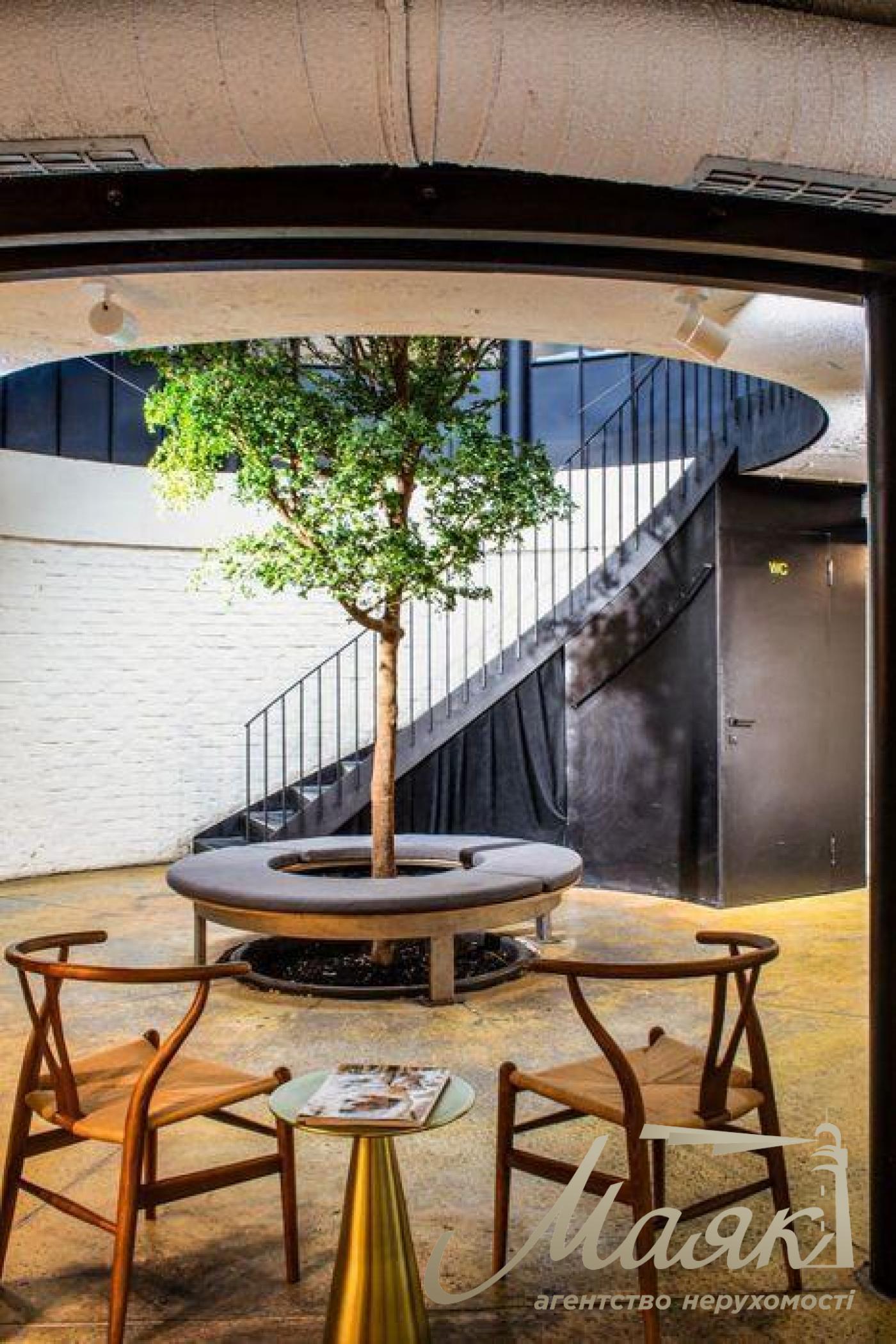 Оренда комерційного приміщення 134м.кв. вул Руйтарська, Центр