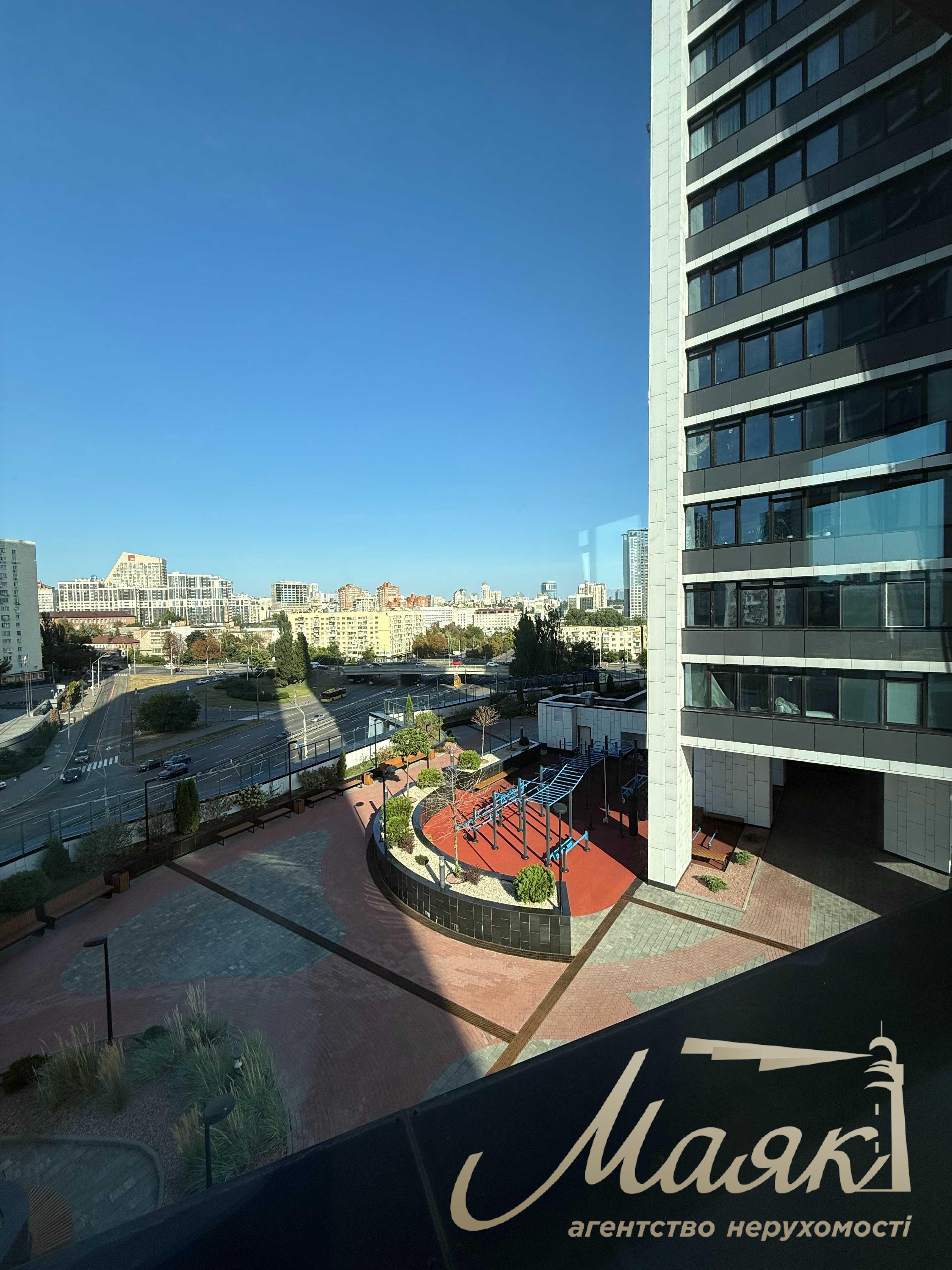 Оренда офісного приміщення площею 95 м² у ЖК «Manhattan City»