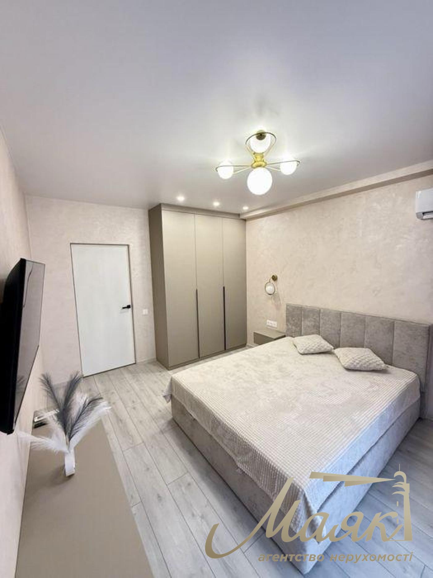 Продажа 3-к квартиры в ЖК Новая Англия, Голосеево, Теремки