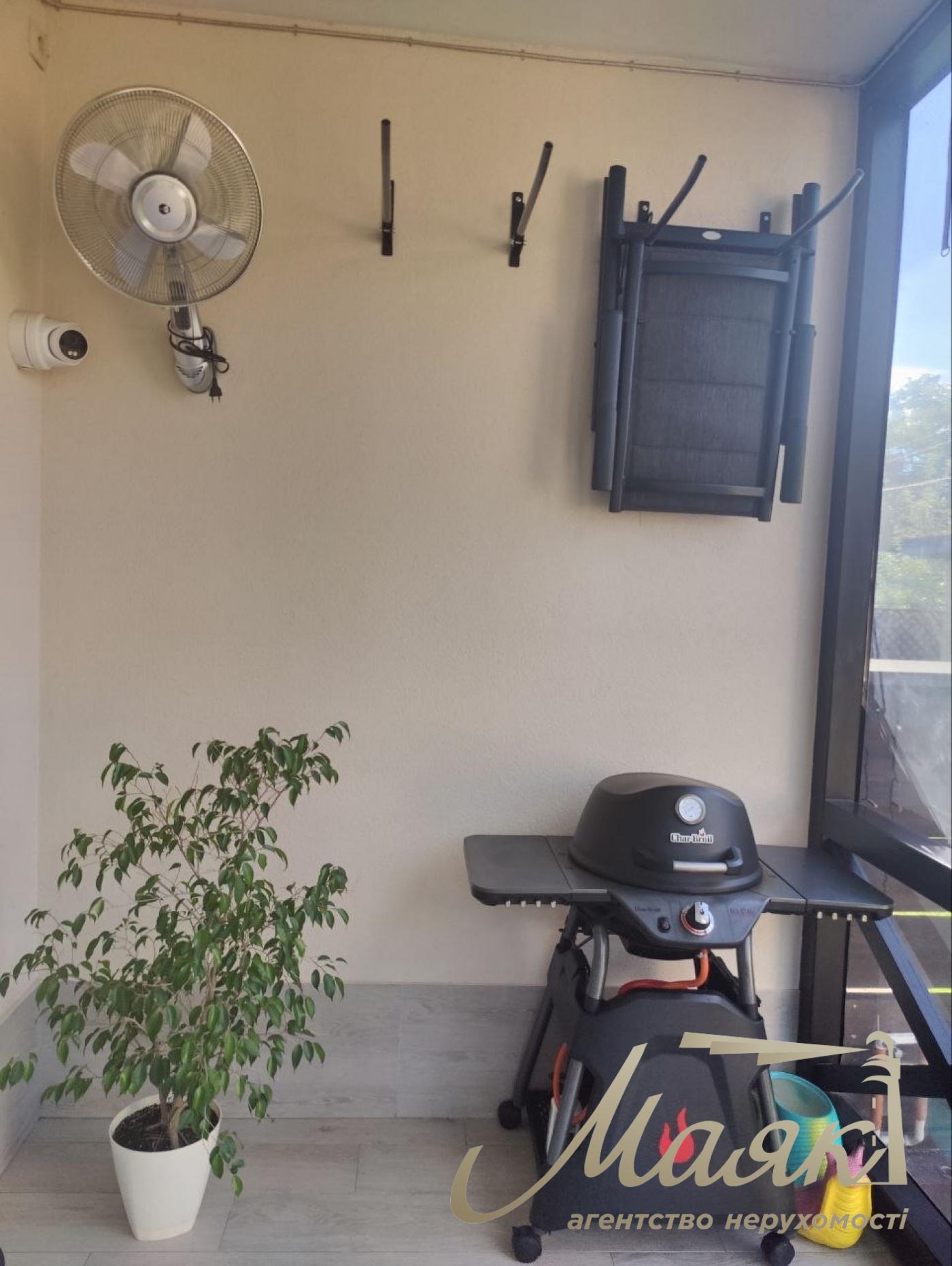 Оренда 2-поверхового дуплексу (140 м²) на Осокорках, за 750 м від «Новуса»