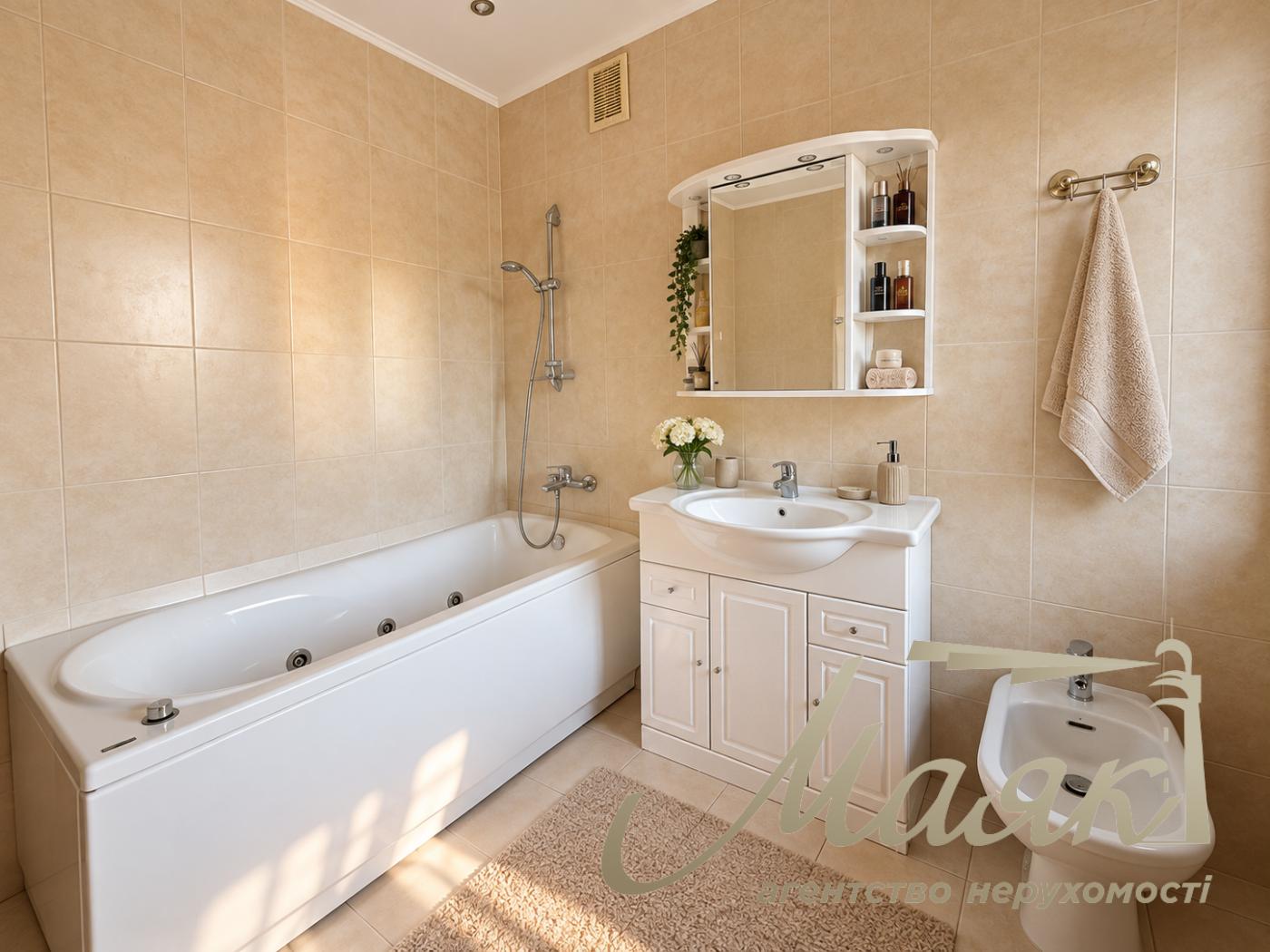 For rent: a two-story house in the town of Kozin/Koncha-Zaspa—207.9 m², 18.55 sotok, Anatoliy Solovyanenko Street, Obukhov direction, Kyiv Oblast.
