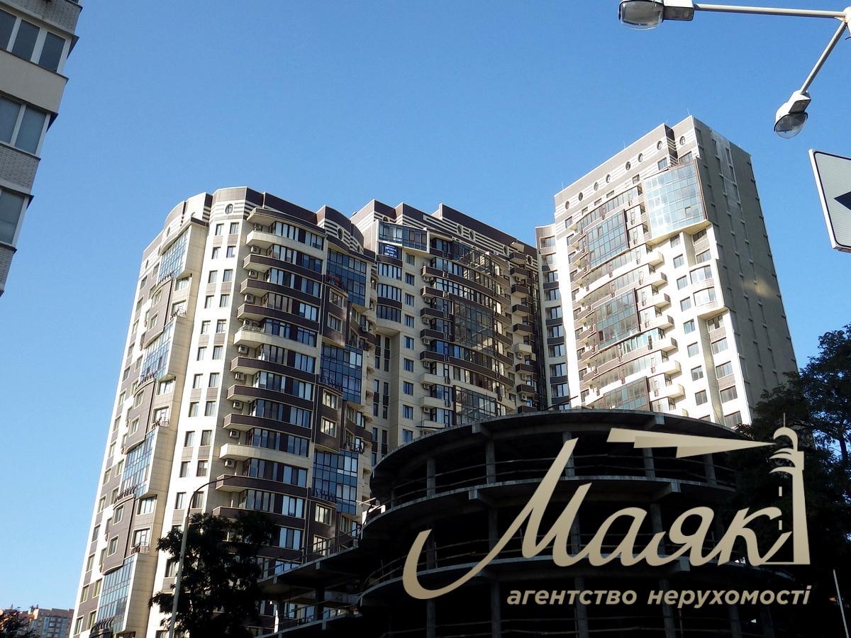 Аренда офиса 150м2 в ЖК Престиж Холл, ул.Барбюса 37/1, Печерский район.