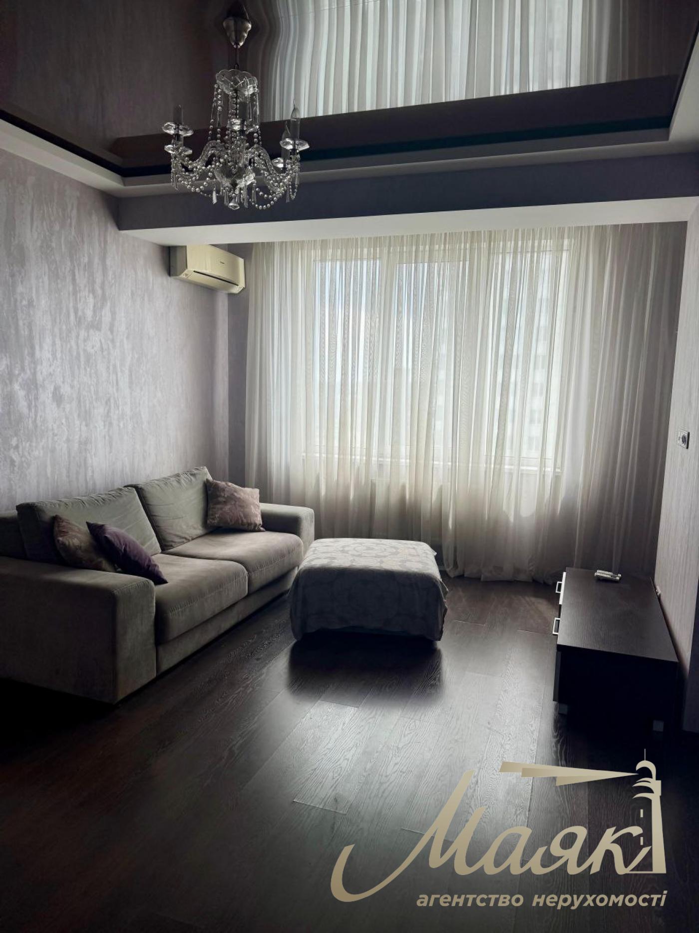Аренда 2к квартиры в ЖК Silver Breez, Днепровская набережная 1