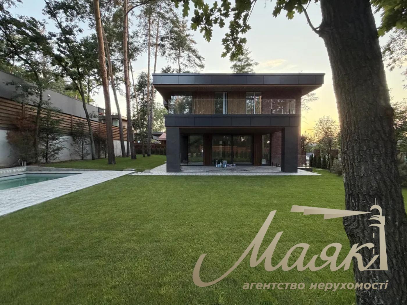 Продаж 2-поверхового будинку площею 270 м² + 40 м² підвал, Ходосівка, КГ «Нова Ходосівка»