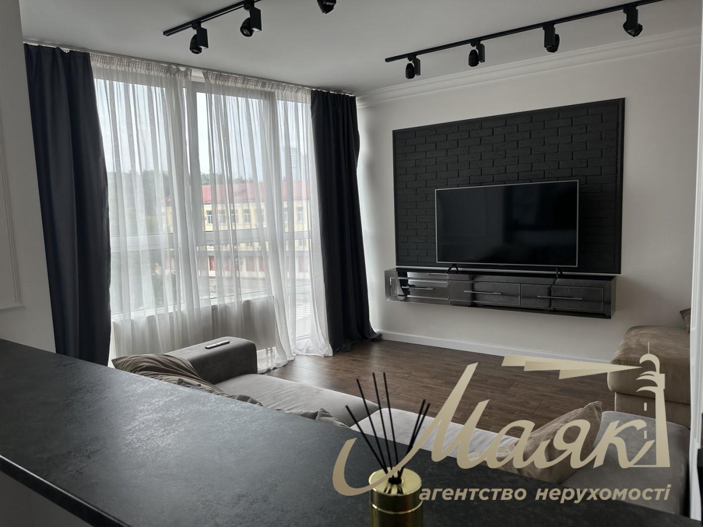 Аренда 1-комнатной квартиры (60м2) в ЖК "Лыбедь" по ул. Малевича 89