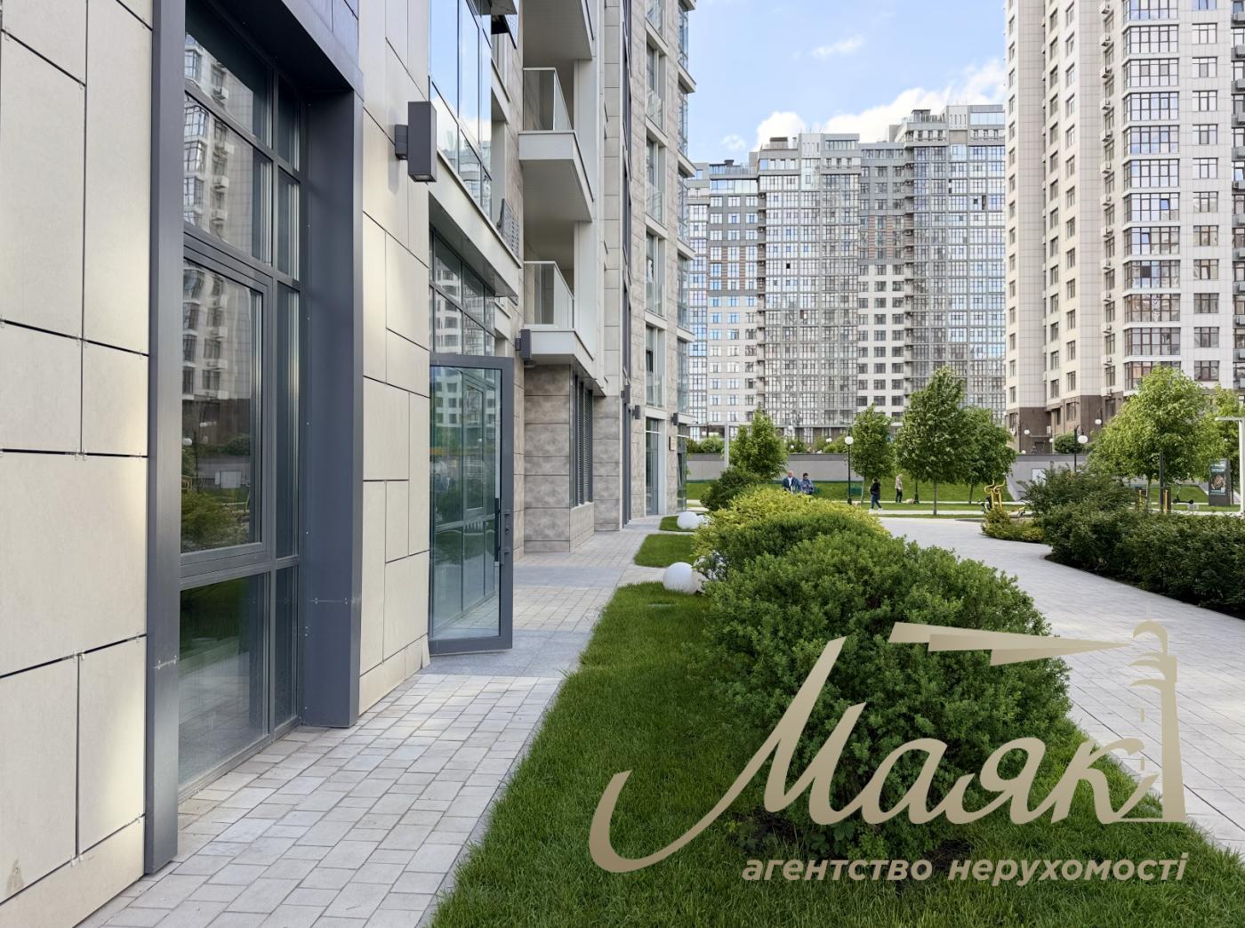 #28145 Продажа фасадного помещения под ресторан в ЖК Новопечерськие Липки, Андрея Верхогляда, Печерск, Киев