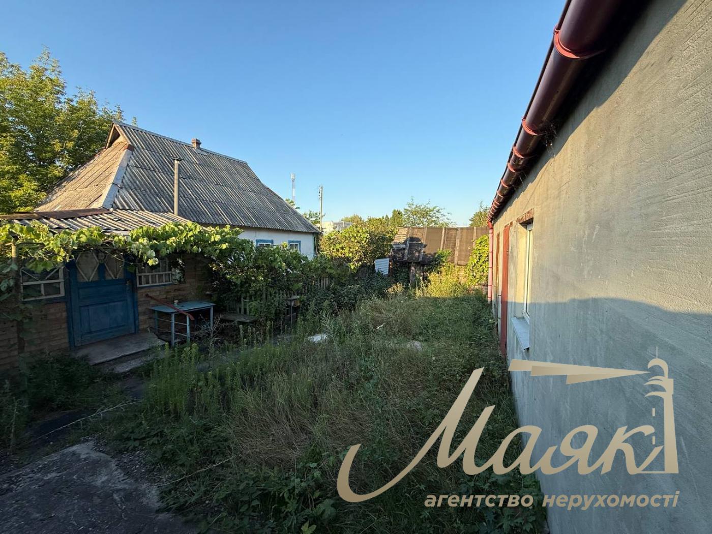 Продажа дома 68.4м2 и земельного участка 21 сотка в с. Подгорци ул. Боровхова, Обуховское направление.