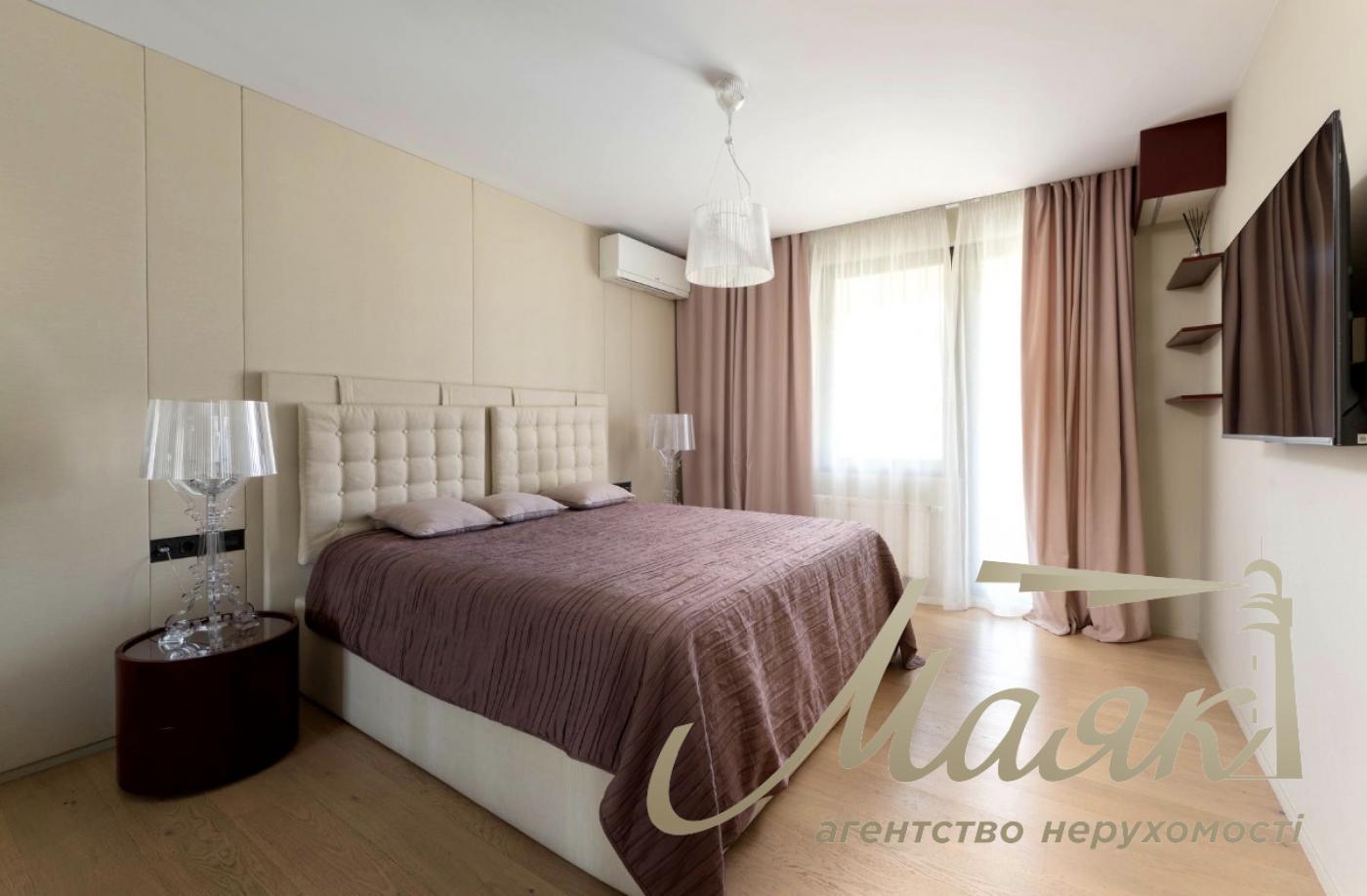 Продаж 3 кімнатної квартири в ЖК Park Avenue VIP
