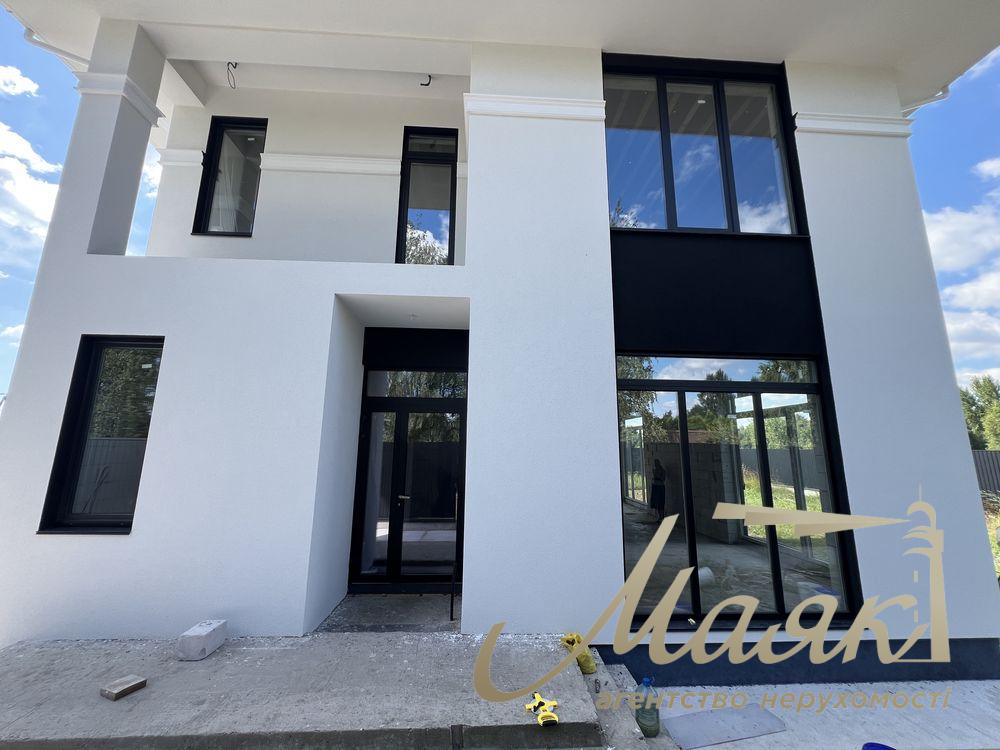 Продажа нового современного дома 170 м² на участке 10 соток у реки. Козын.