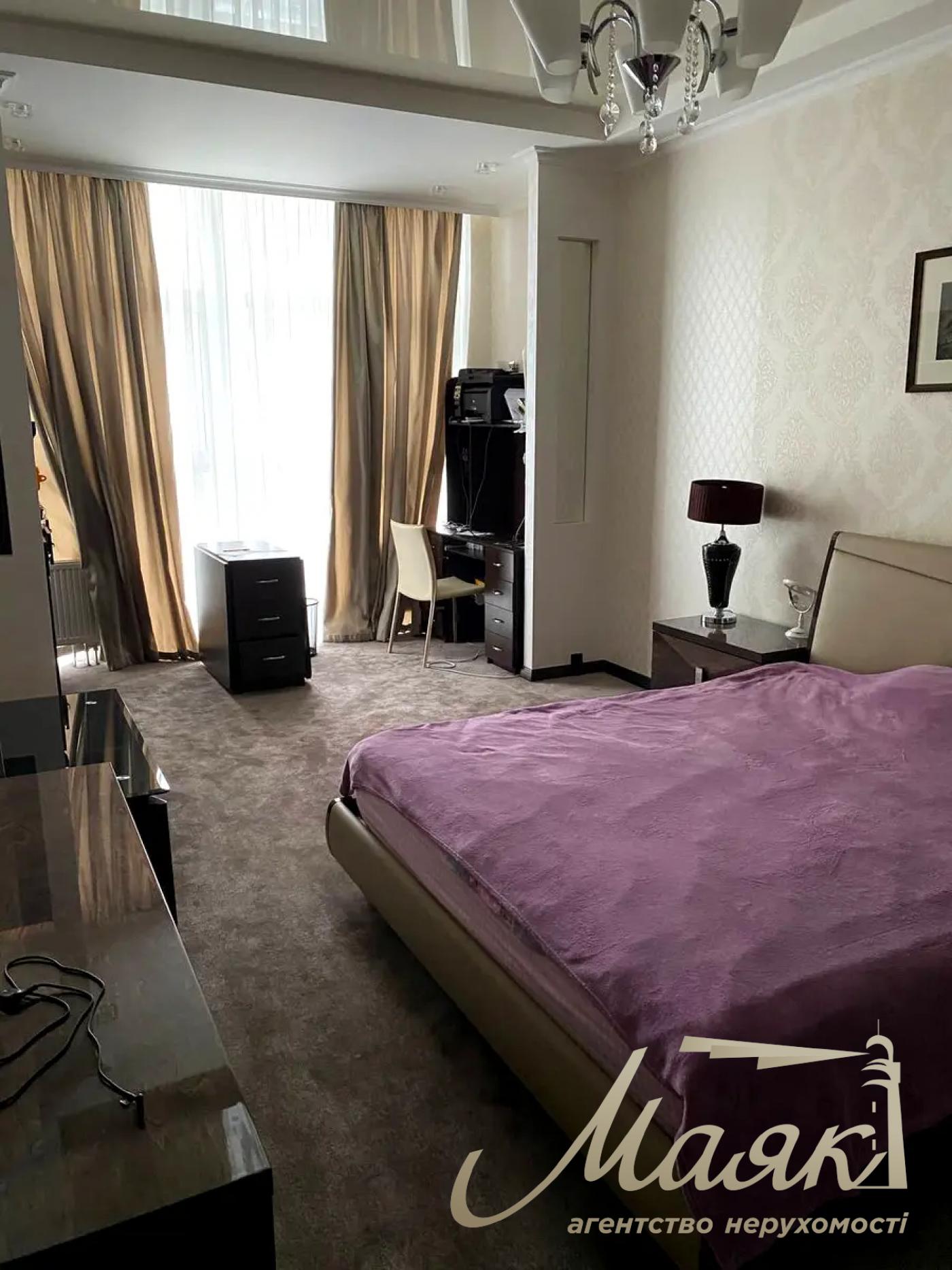 Оренда 4х квартири 153 м², вул. Андрія Верхогляда, Печерськ