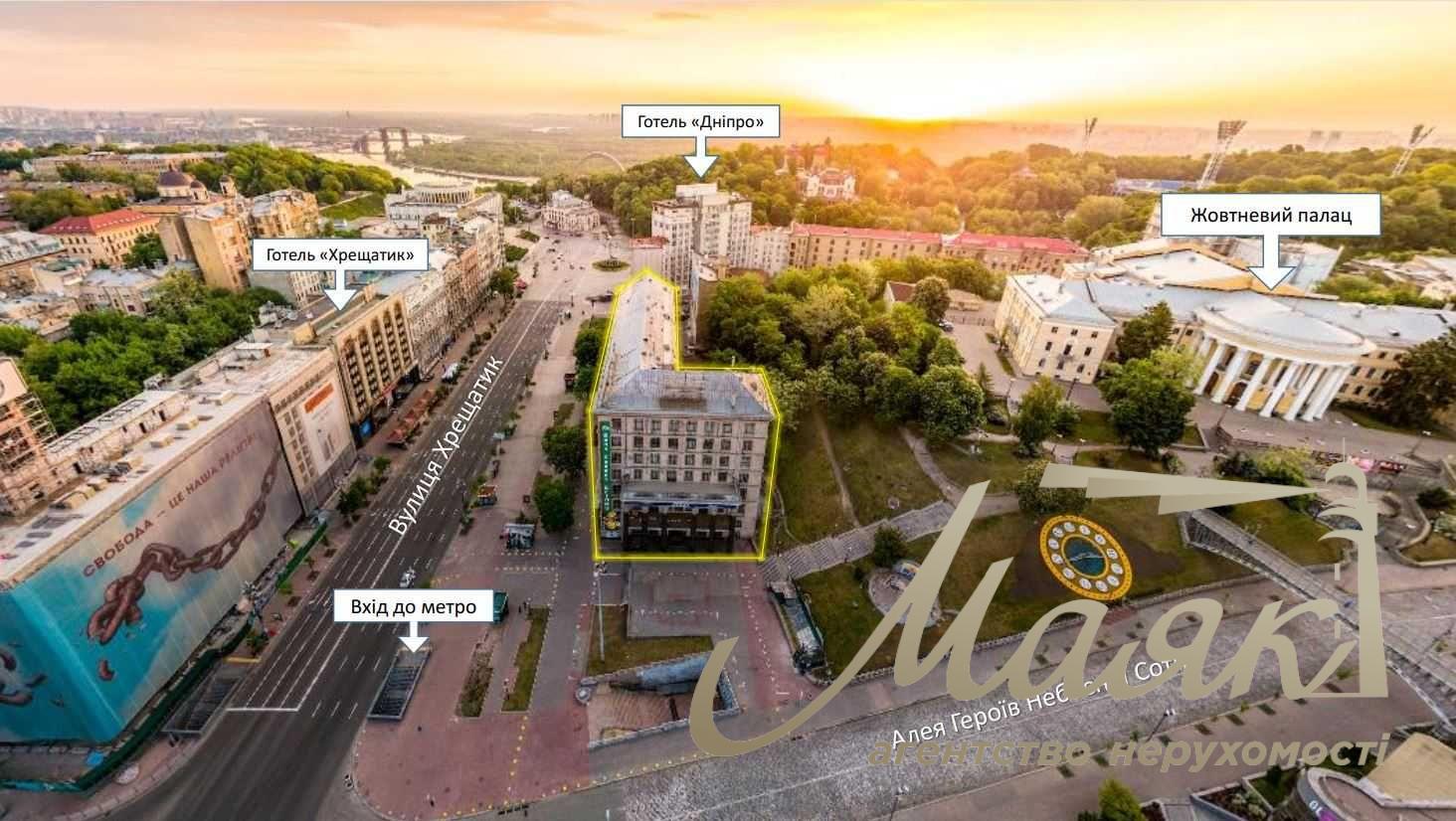 Оренда фасадного торгового приміщення (73м2) по вул. Хрещатик 7/11, Центр