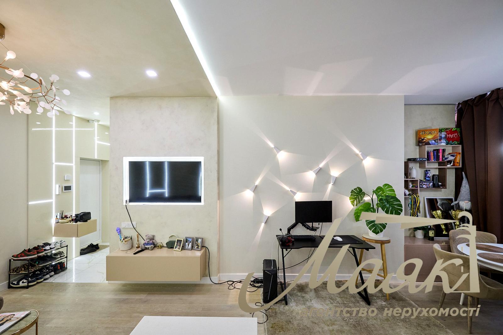 Продажа 2-х комнатной квартиры в ЖК Джек Хаус по ул.Леси Украинки бульв., 7-В