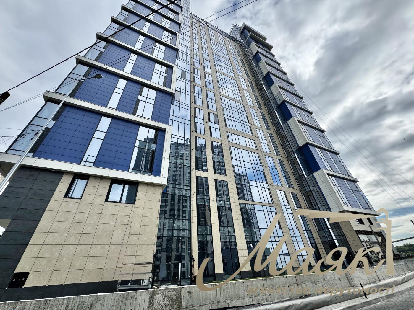 Продажа 3-х комнатной квартиры 108 кв.м в ЖК Edelweiss House|Печерск 