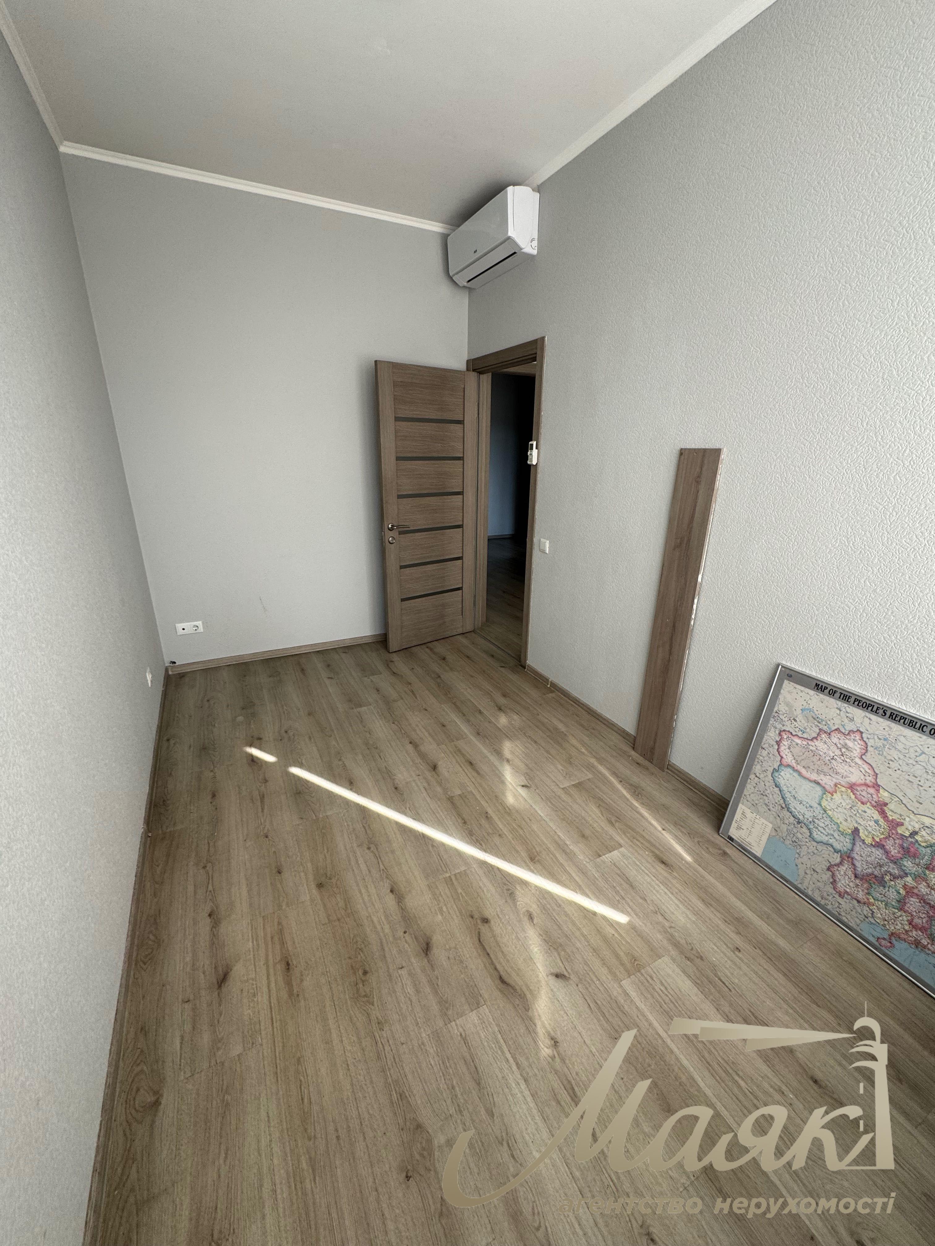 Аренда офиса 111м2 по ул.Антоновича 103, Центр.