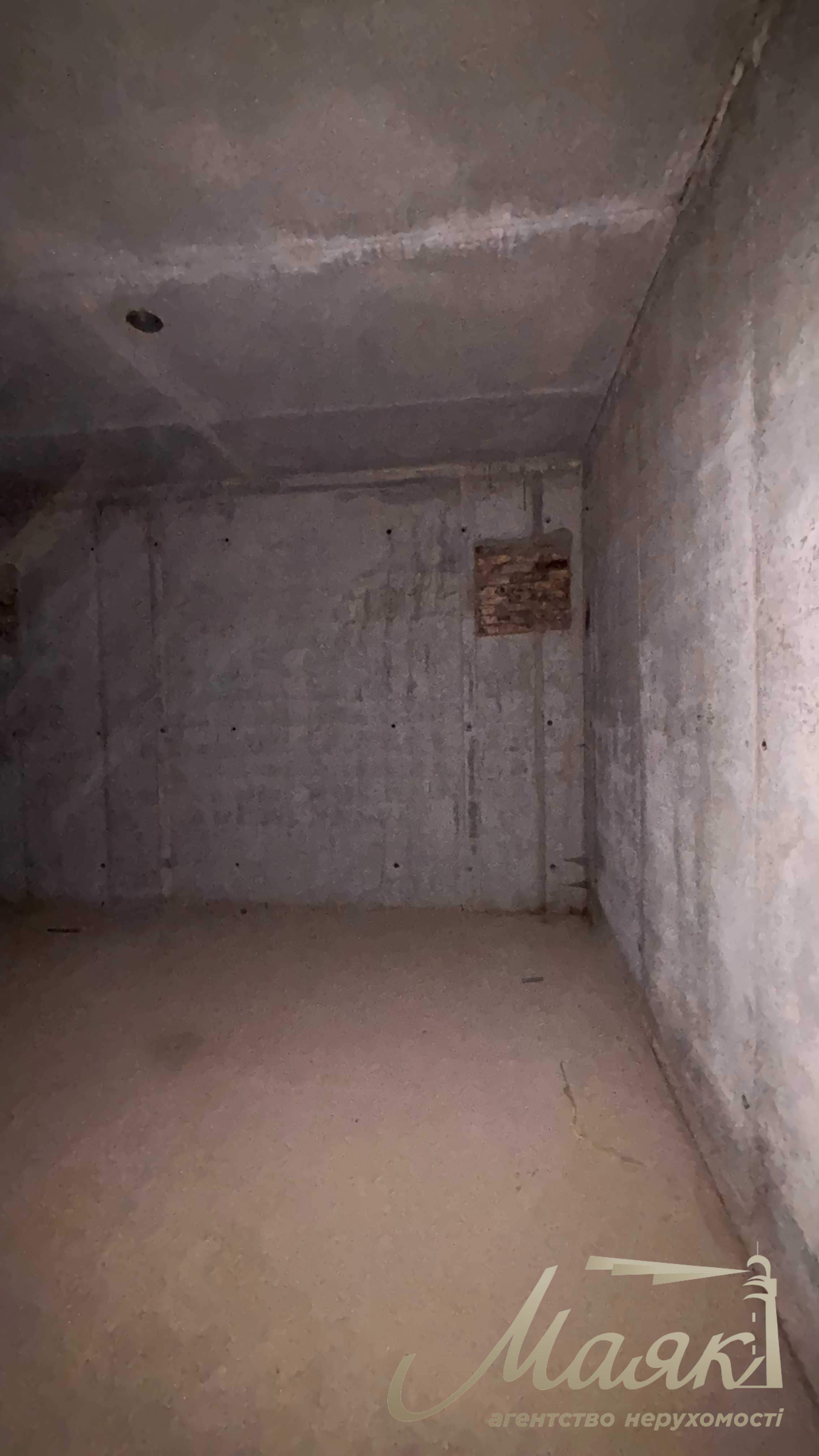 Продаж комерції (цоколь), 158м2, Індустріальний, 27, Солом'янка
