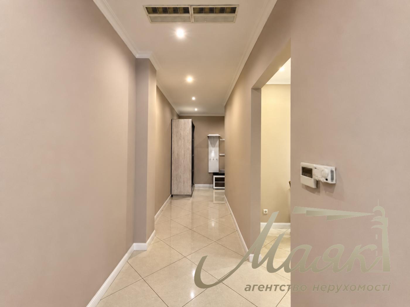Продаж 2-кімнатної квартири з ремонтом, 88 м², у клубному будинку Botanic House (Ботанік Хаус), Печерськ, Болсуновська, 23 