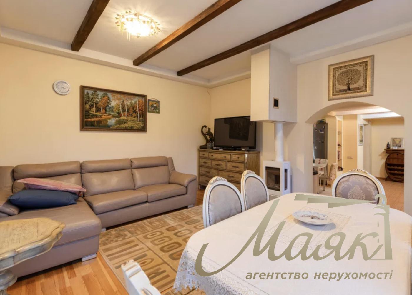 Rent a house in the village of Kozin/Koncha-Zaspa, in the middle of the Dam, away from Rozdol.