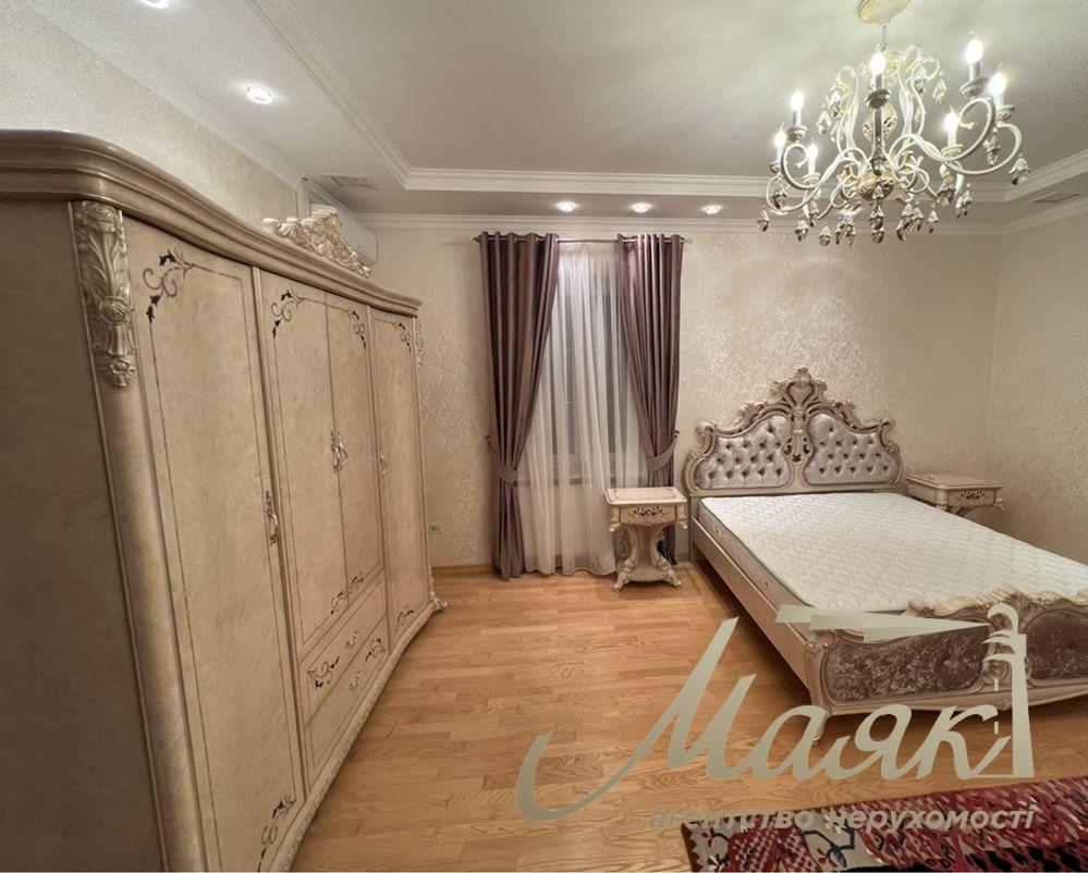 Оренда будинку площею 600 м² у Козині/Конча-Заспа, Обухівський напрямок, Київська область.
