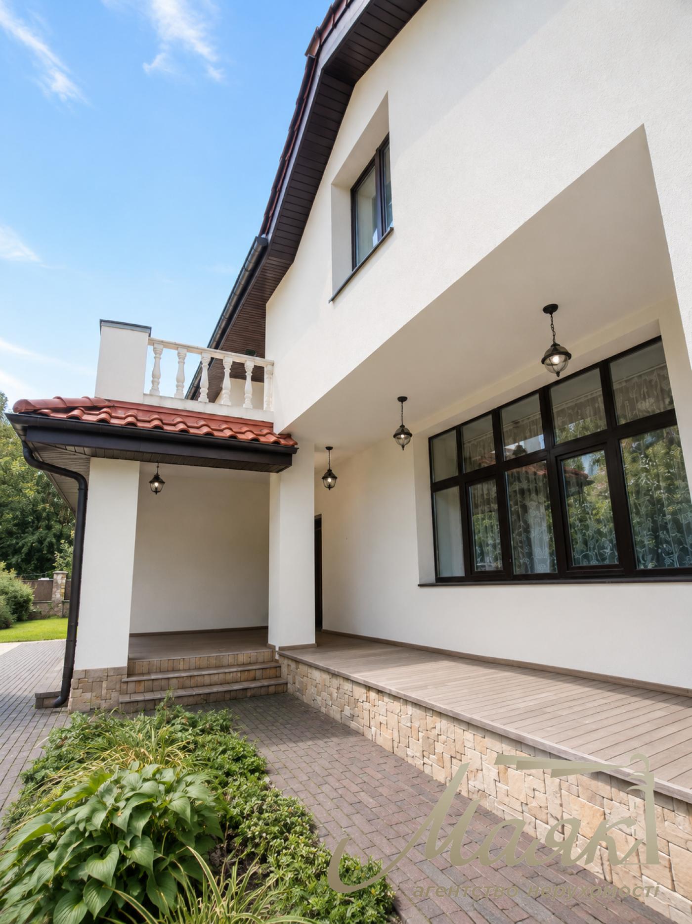Оренда 2-поверхового будинку площею 500 м² у смт Козин/Конча-Заспа, Київська область, Обухівський напрямок.