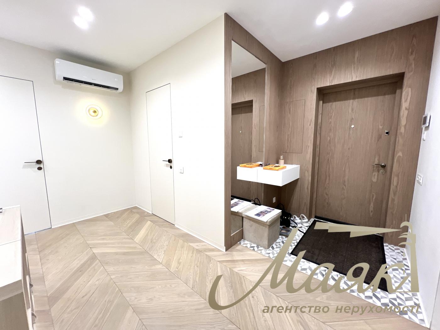3-bedroom apartment for sale, 118 m², in the "French Quarter 2" residential complex, John McCain Street, Pechersk, Downtown, Kyiv