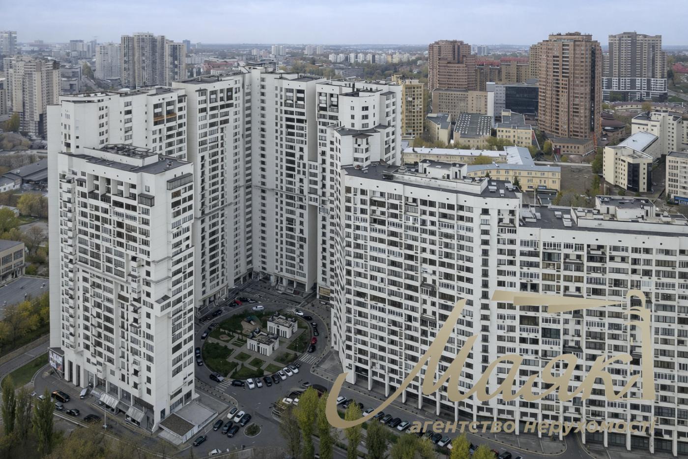 Продажа 3-комнатной квартиры, 131,7м², ЖК Панорама на Печерске, Печерский район, Киев
