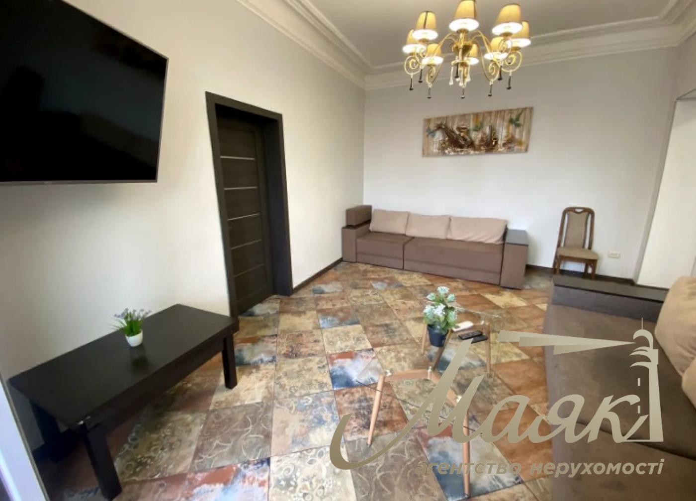 Аренда 3-х комнатной квартиры по ул. Софиевская, 1, Центр.