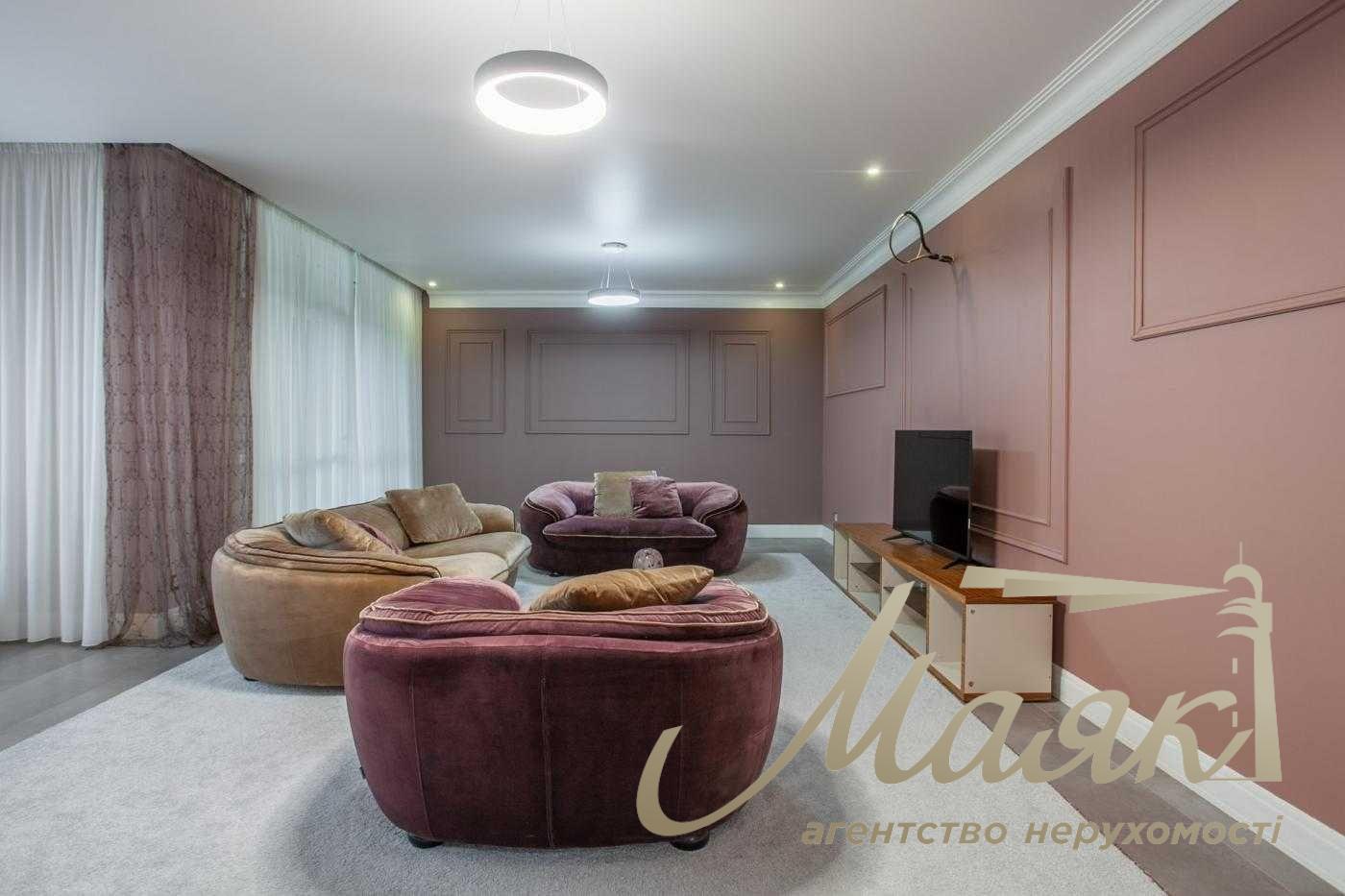 Оренда квартири в ЖК "Новопечерські Липки", 240 м², вул. Верхогляда, 4 кімнати