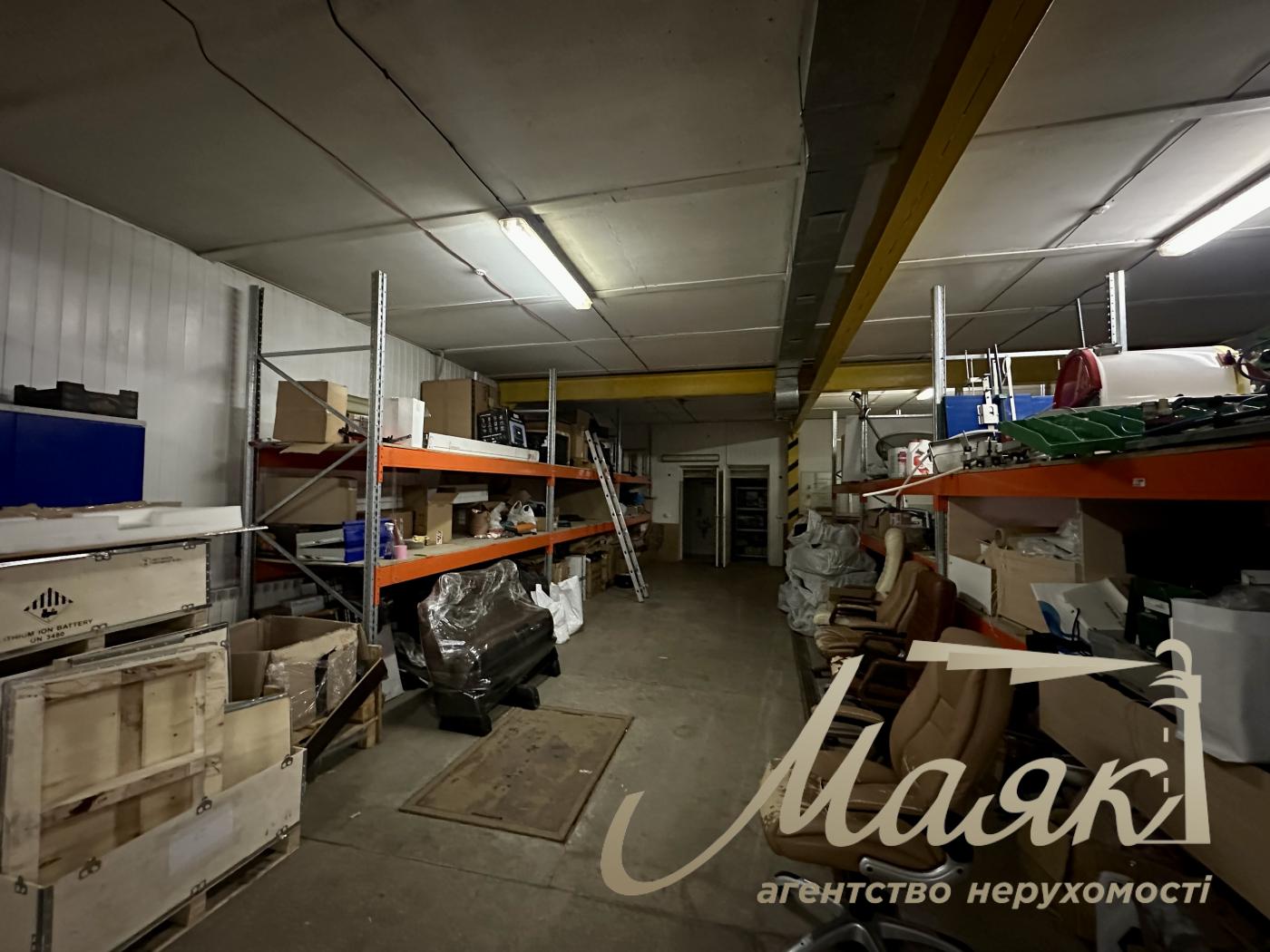 Rent a front building (656m2) on 7.5 hectares, Sadovaya street, with. Sofievskaya Borschagovka