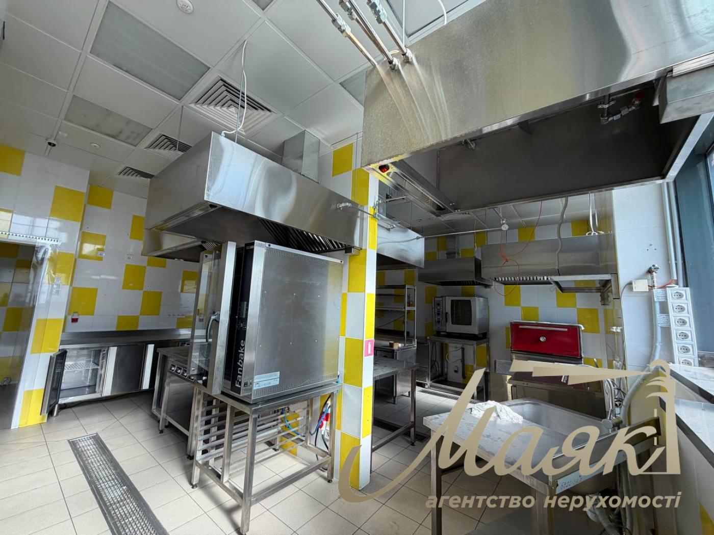 Продаж приміщення під ресторан у ЖК Новопечерські Липки, вул. Драгомирова, Печерськ, Київ