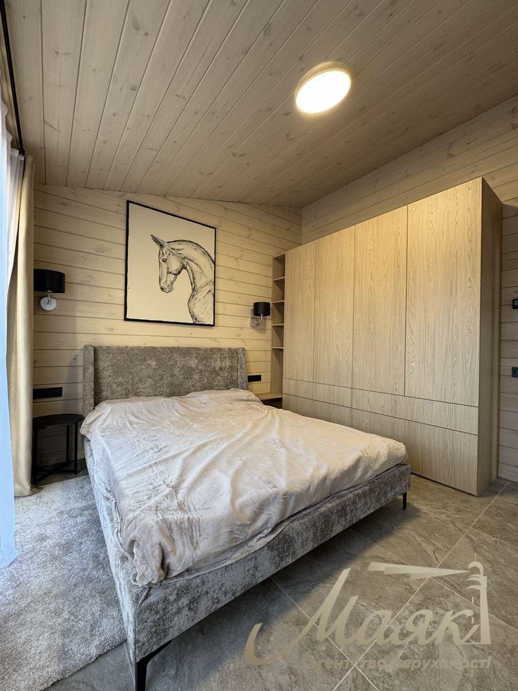 Оренда автономного будинку 140м2 в стилі барнхаус з басейном у Рославичах