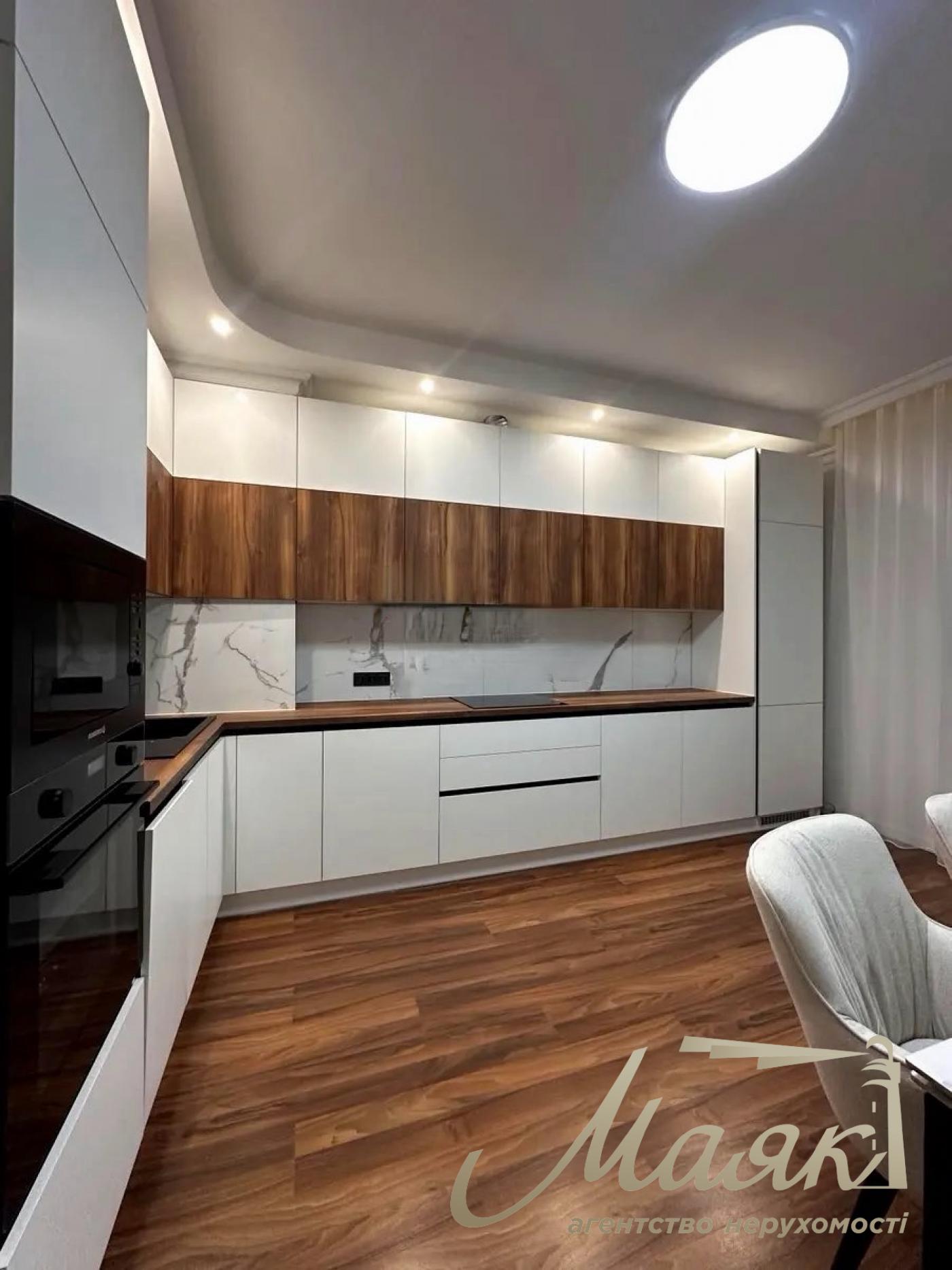 Продажа 3х-комнатной квартиры 86м2 в ЖК «Новопечерские Липки» ул. Андрея Верхогляда ул. (Михайла Драгомирова), 12, Печерский район