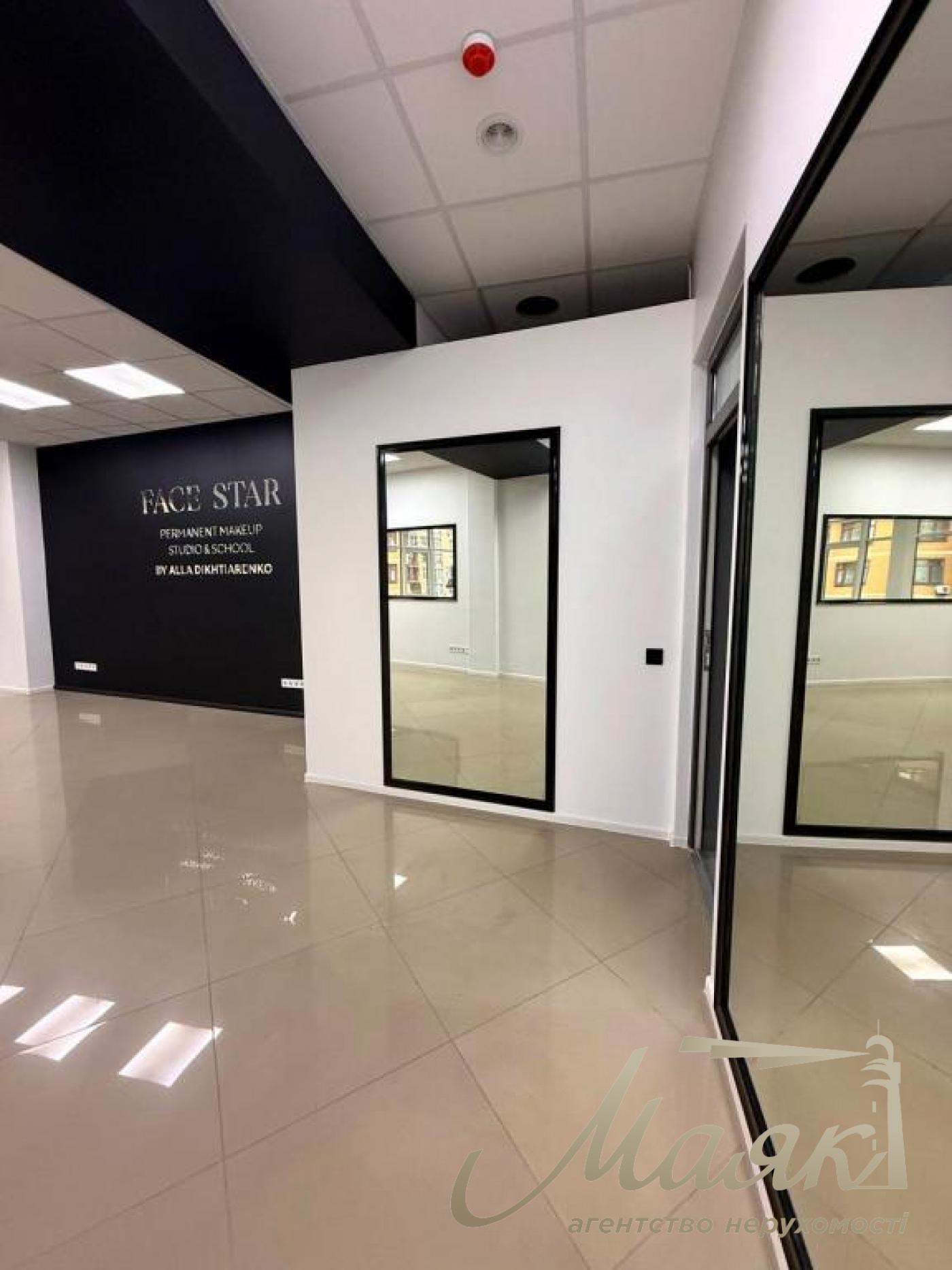 Продажа офиса 45 м.кв. БЦ Хвиля, Коновальца, Печерск