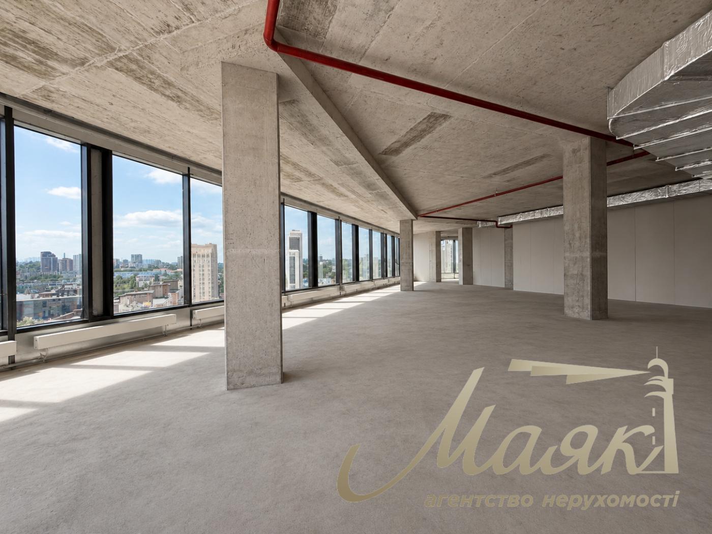 Rent a 280 m² office with a scenic view and a private terrace in the Magnett Business Center on Velyka Vasylkivska Street
