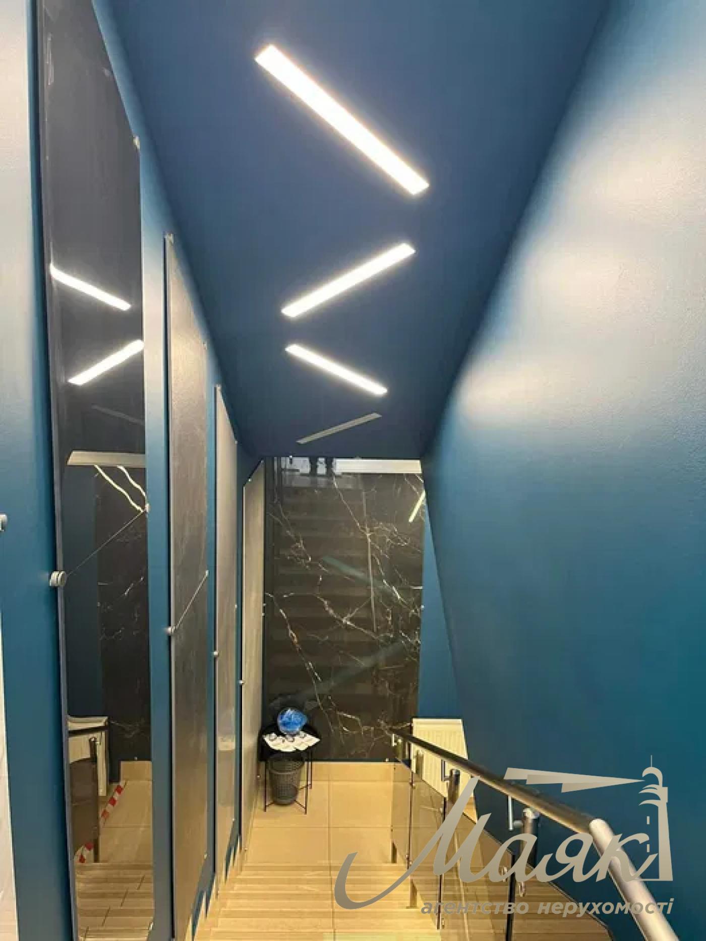 Оренда фасадного приміщення 158 м.кв. вул. Павлівська, Шевченківський р-н