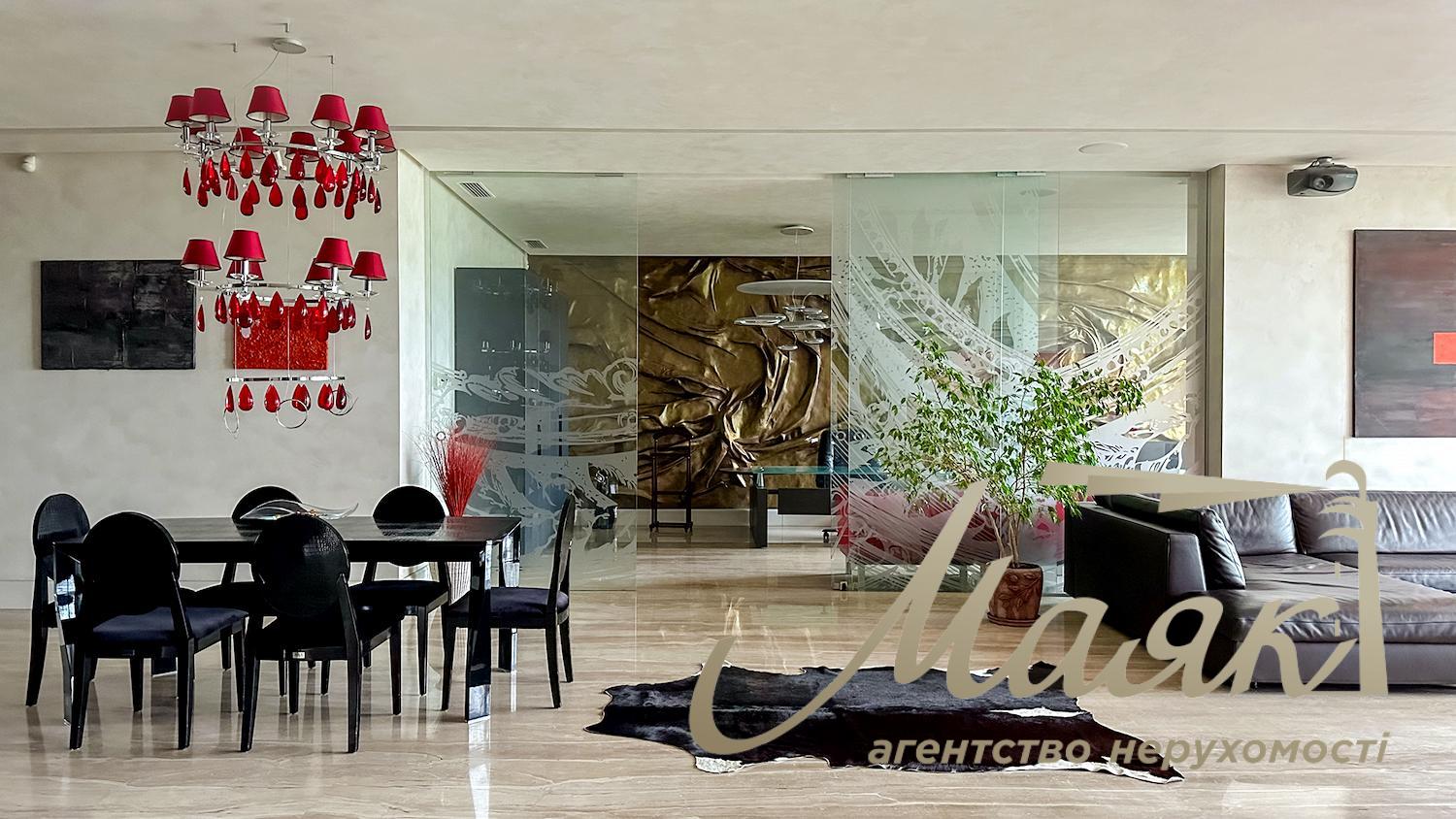 Аренда 4-х комнатной квартиры ул.Грушевского 9-А, Арсенальная.