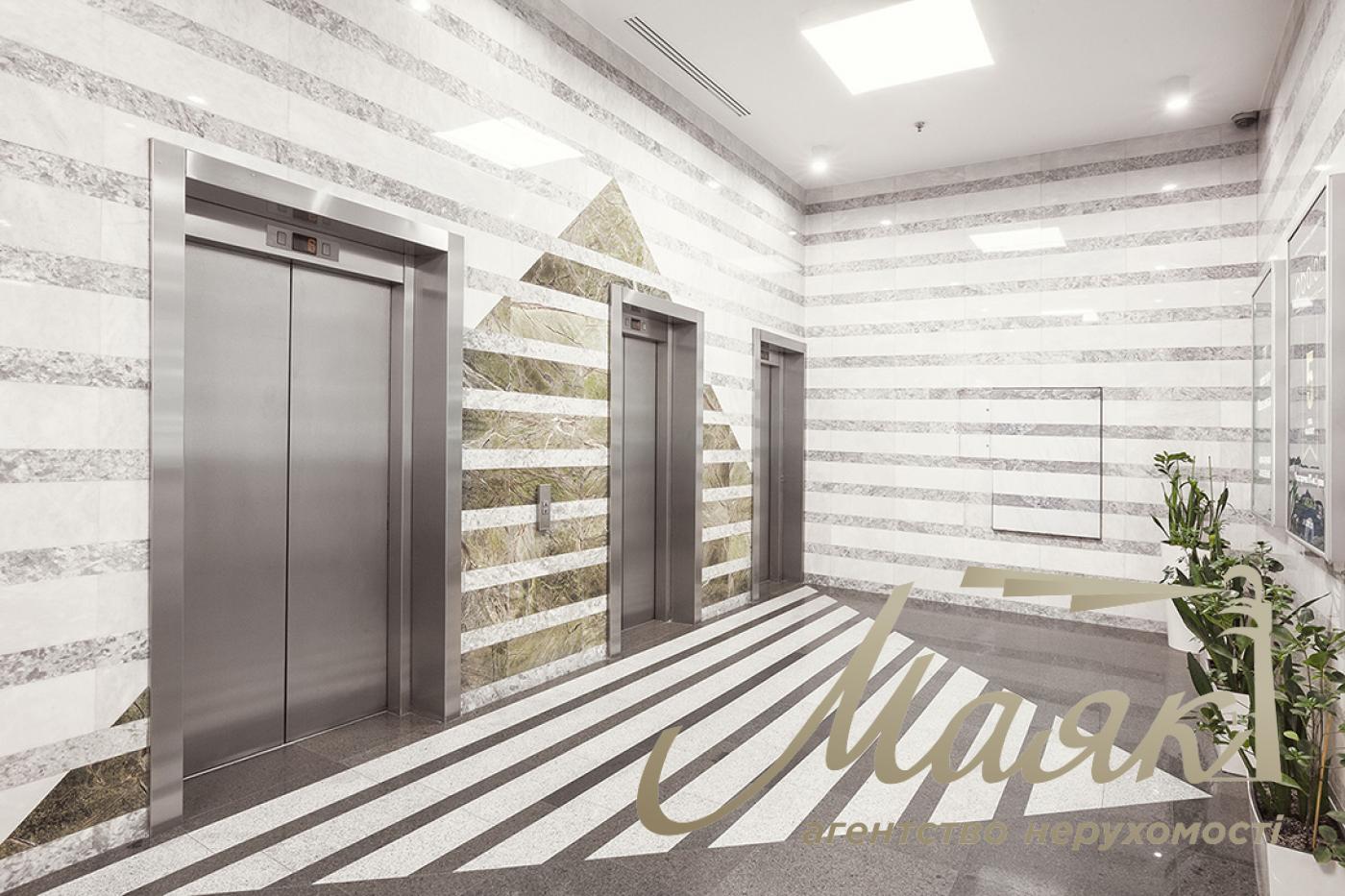 Оренда офісу 416м2 в БЦ Єврразія по вул.Жилянська 78, Олімпійська