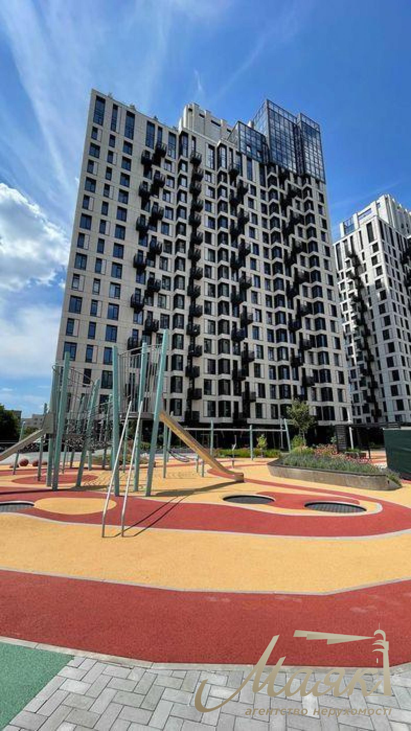 Продаж 4-кімнатної квартири ЖК Трініті, вул. Тютюнника