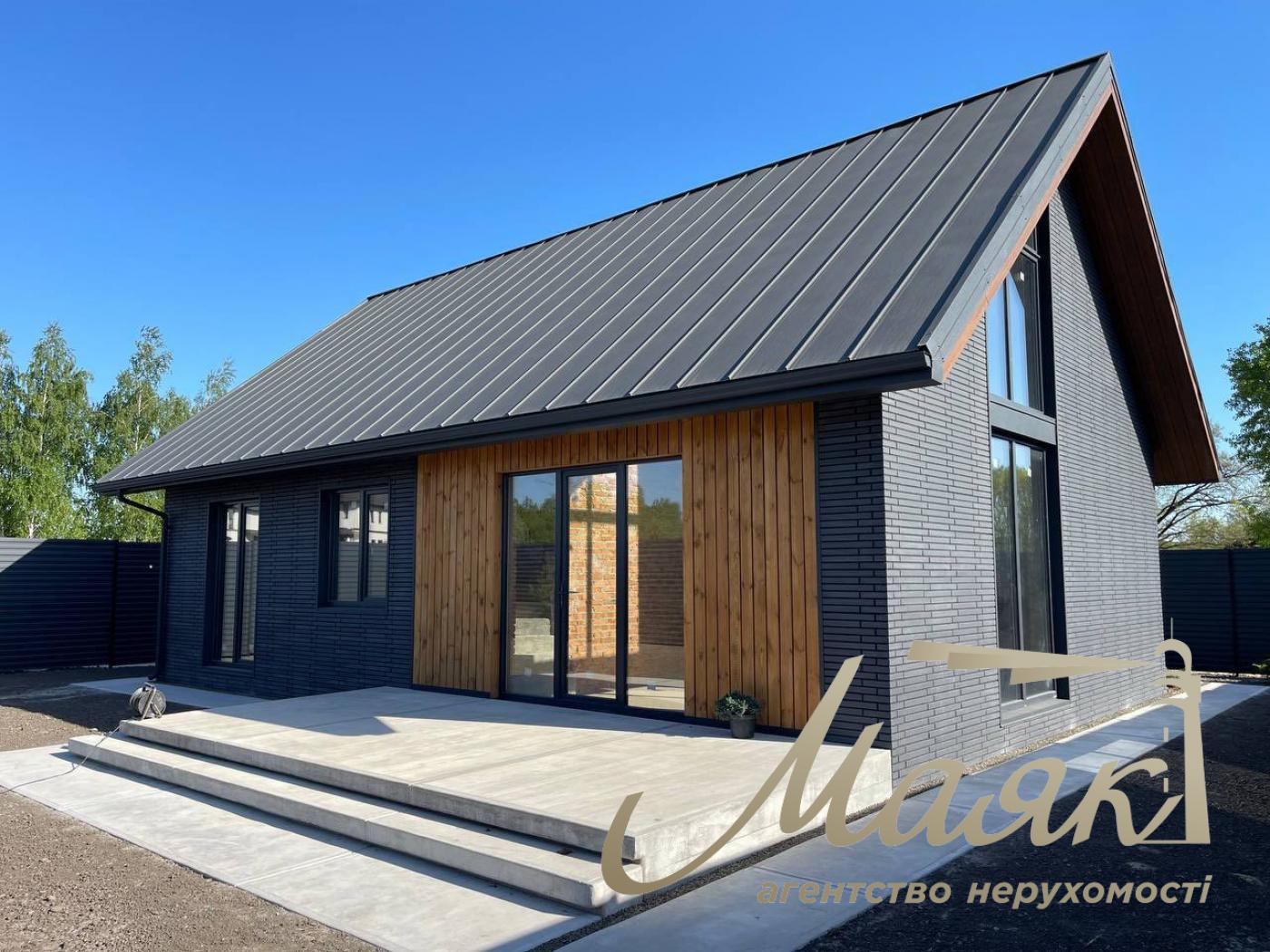Продажа дома в жилом комплексе с. Иванковичи