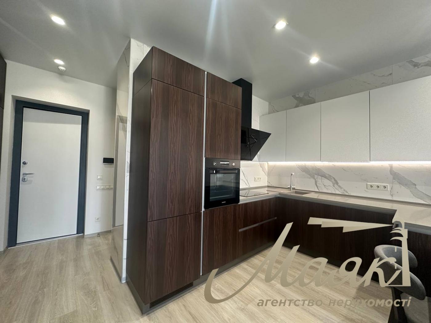 Оренда 2-кімнатної квартири площею 63 м² у ЖК «Atlantic Residences», вул. Антоновича, 118, станція метро «Палац України».